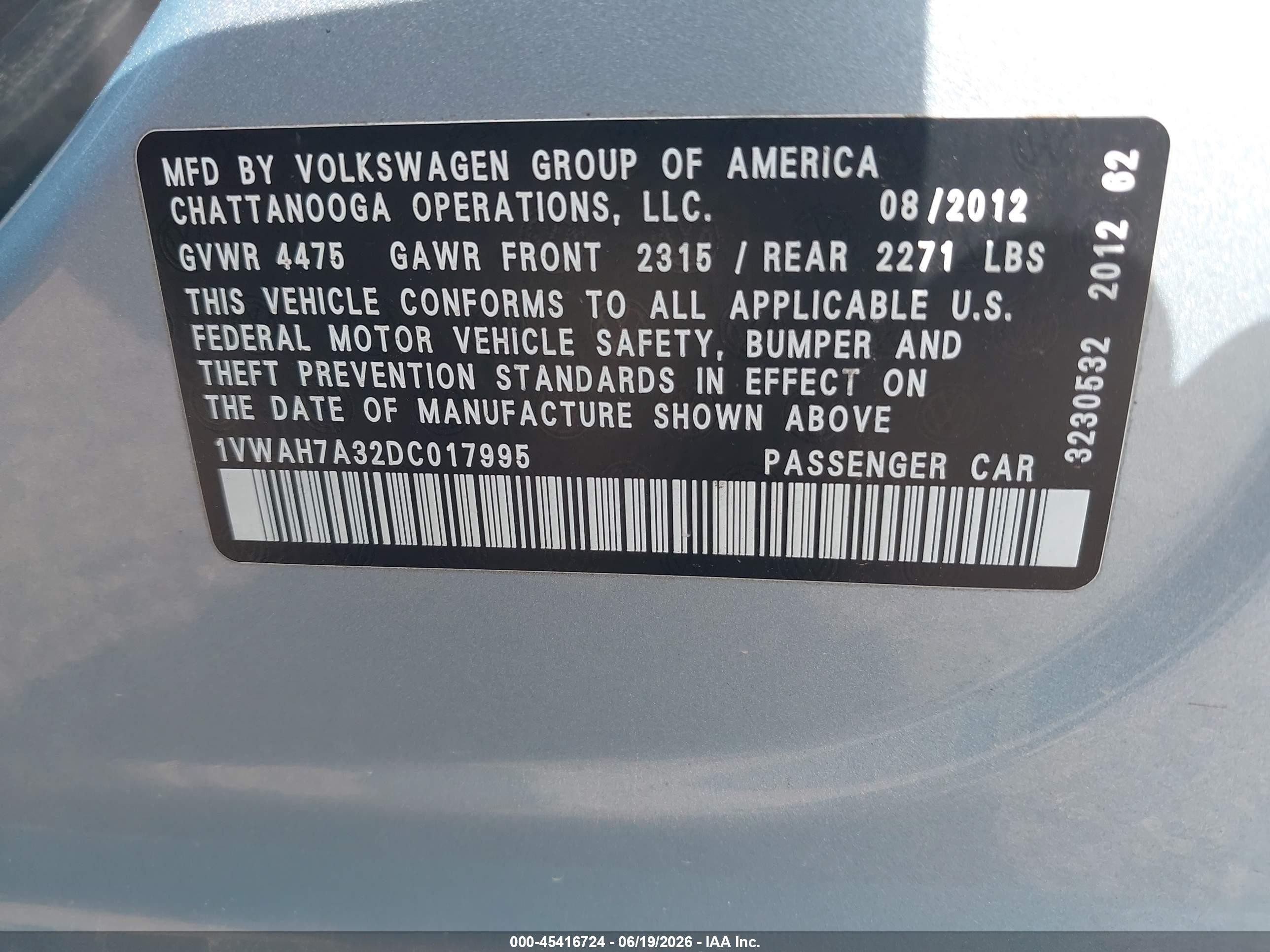 2013 Volkswagen Passat 2.5l S Teal vin: 1VWAH7A32DC017995
