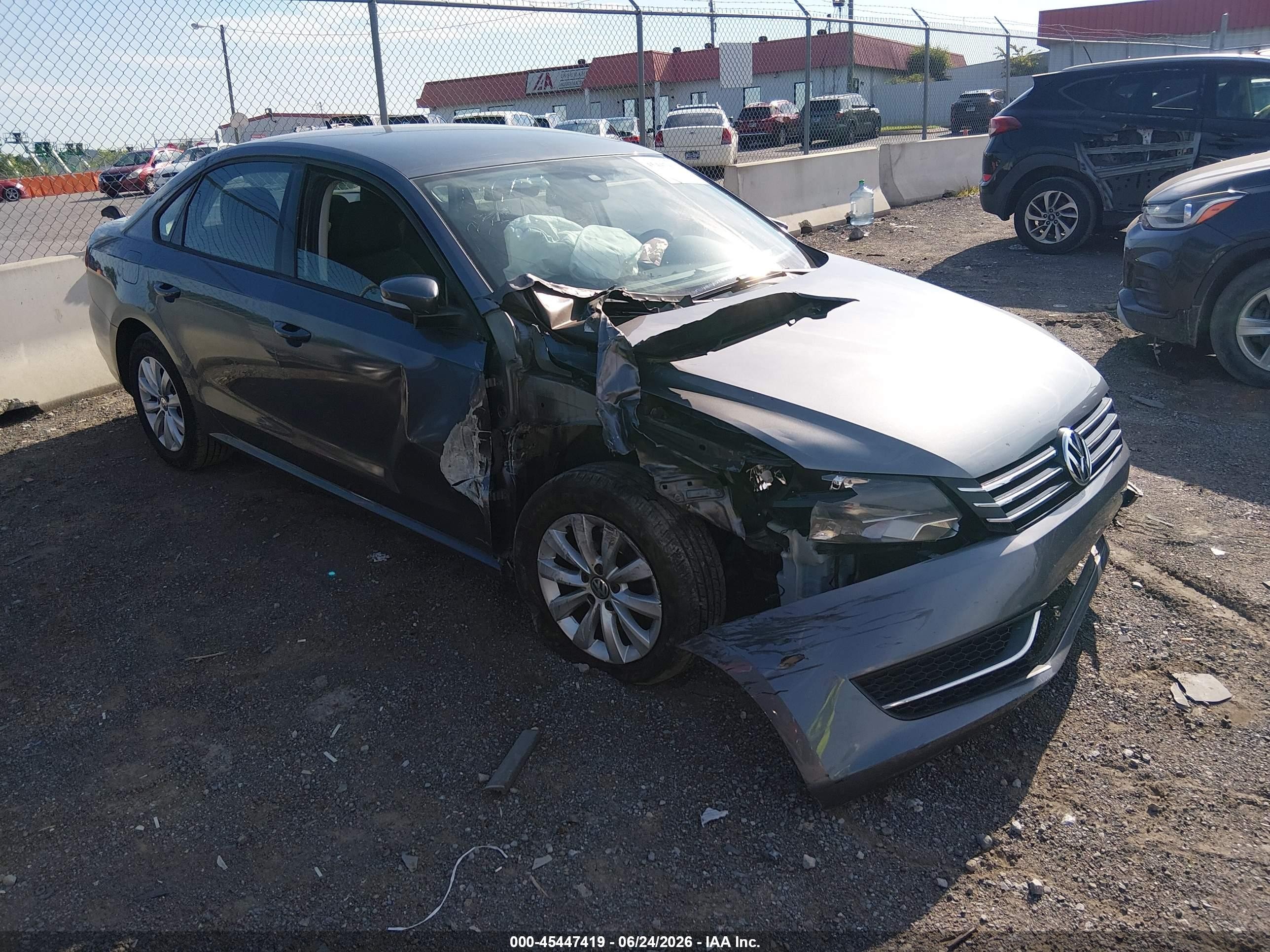 2013 Volkswagen Passat 2.5l S Gray vin: 1VWAH7A33DC115529