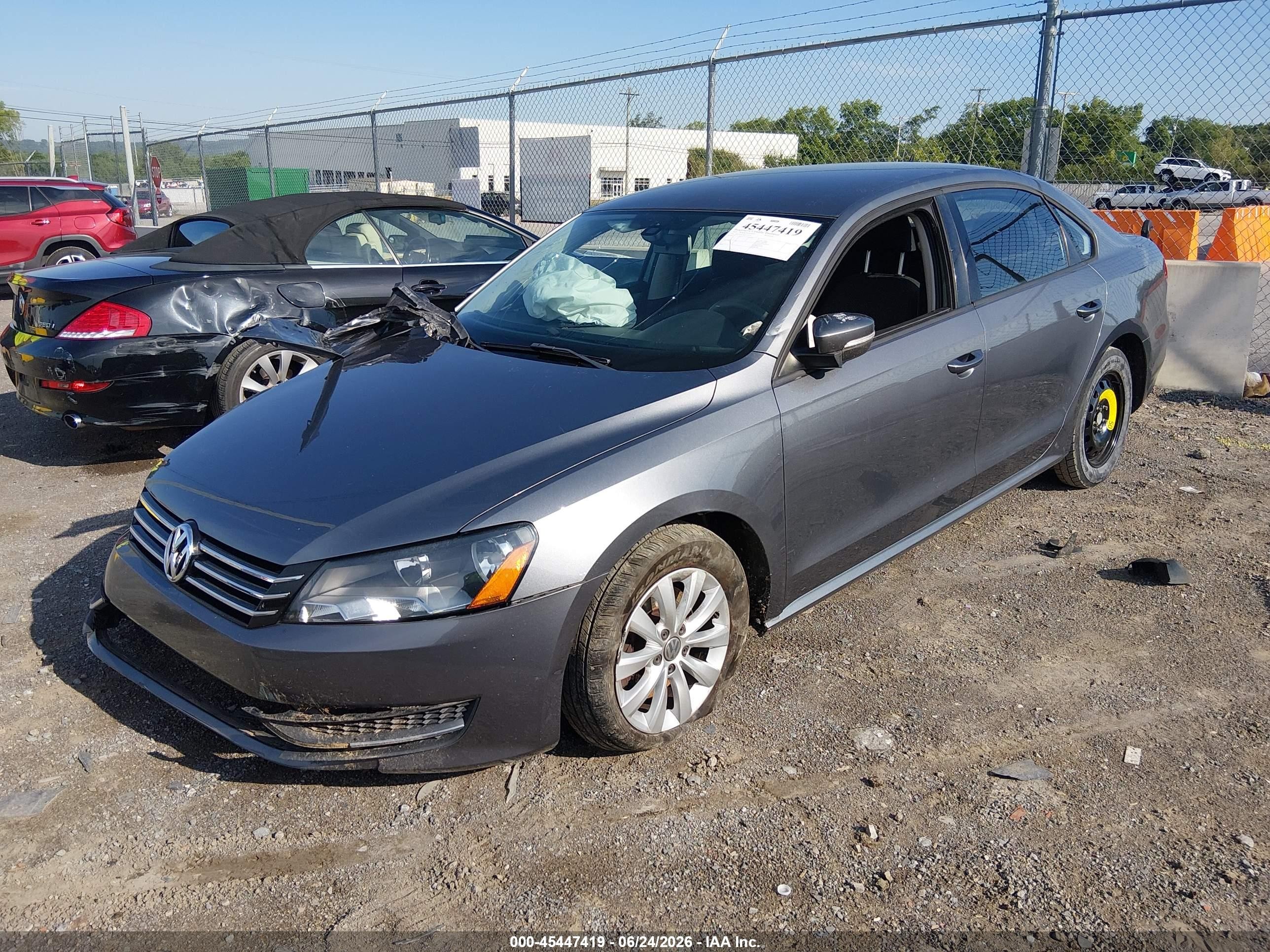 2013 Volkswagen Passat 2.5l S Gray vin: 1VWAH7A33DC115529