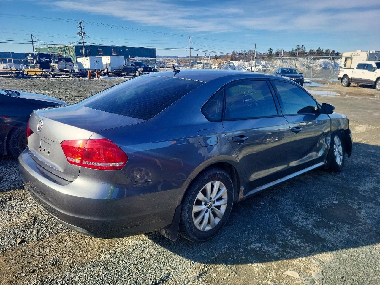 2013 Volkswagen Passat S Gray vin: 1VWAH7A34DC006030