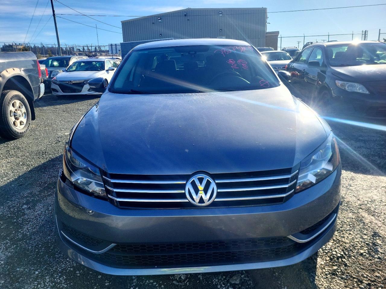 2013 Volkswagen Passat S Gray vin: 1VWAH7A34DC006030