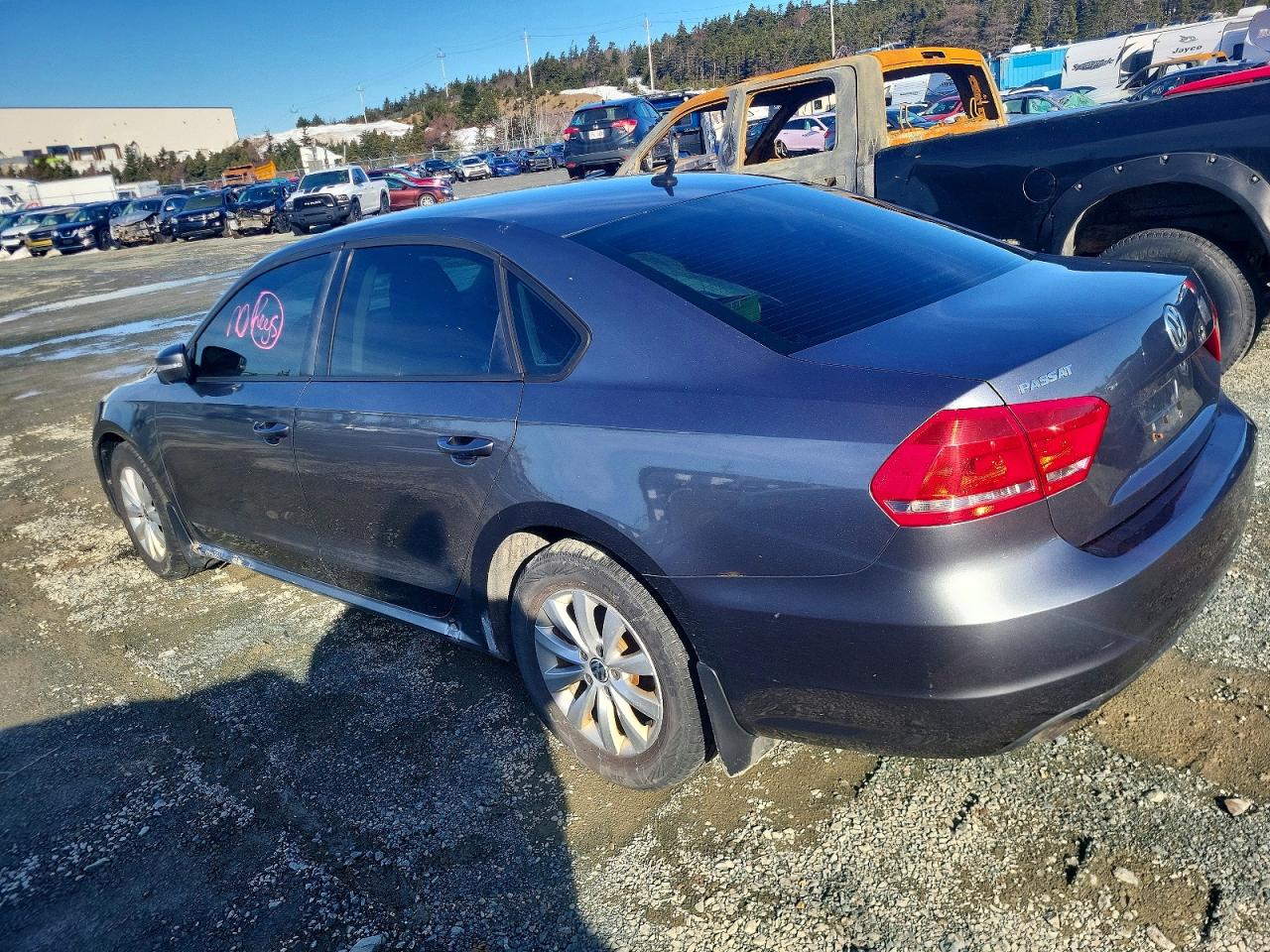 2013 Volkswagen Passat S Gray vin: 1VWAH7A34DC006030