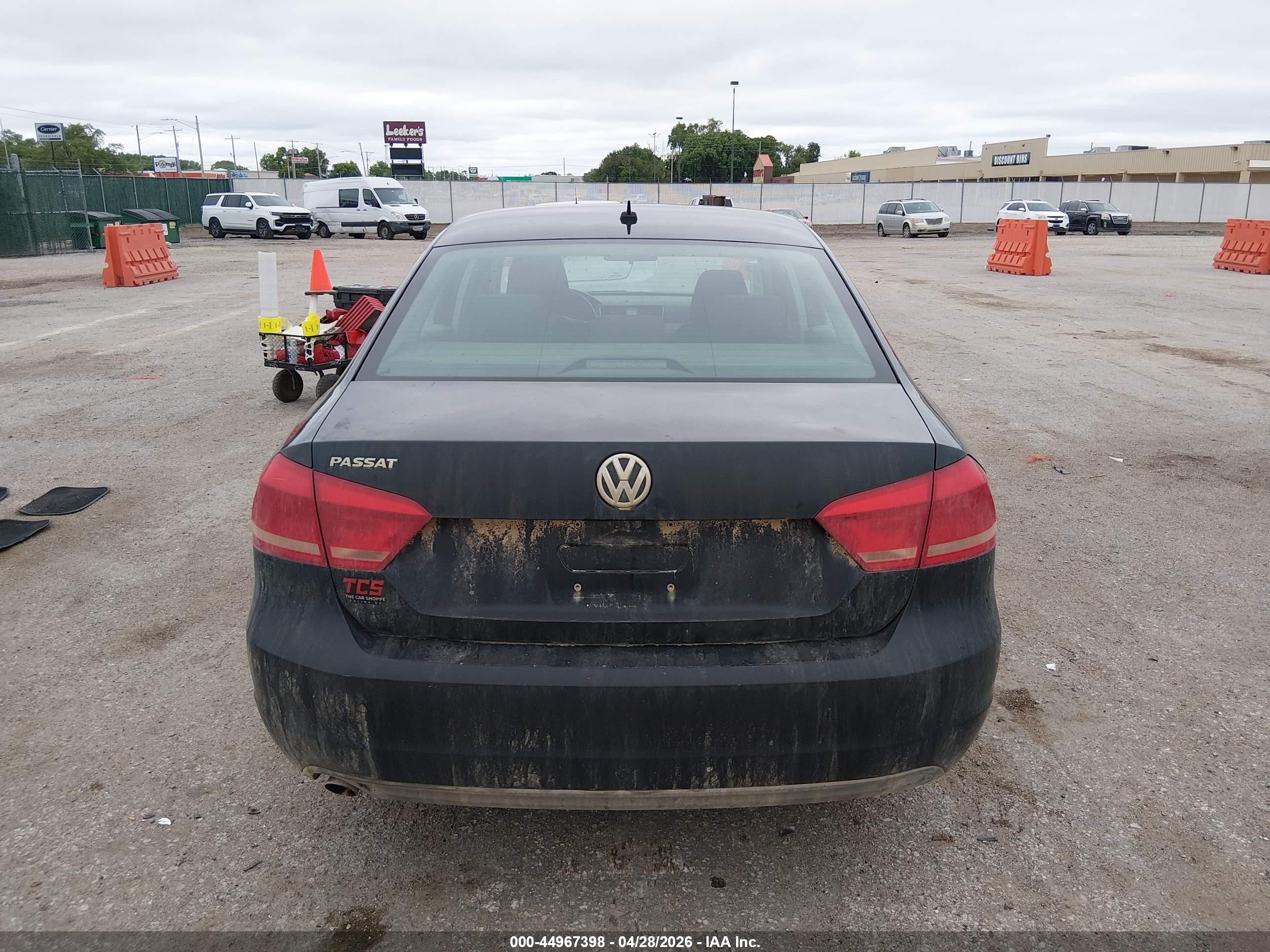 2013 Volkswagen Passat 2.5l S Серый vin: 1VWAH7A35DC033446