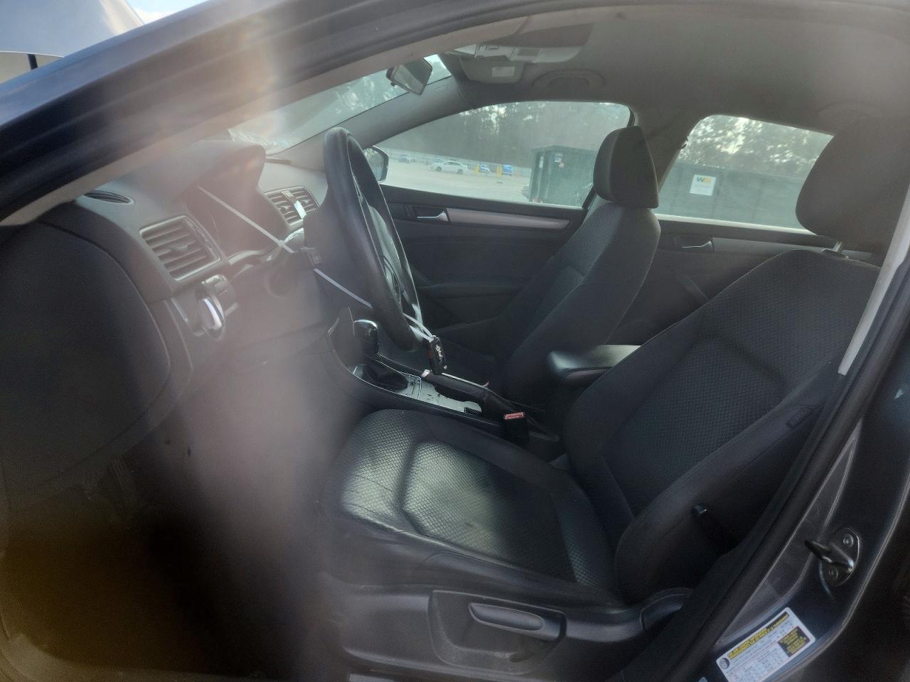 2013 Volkswagen Passat S Gray vin: 1VWAH7A35DC120201