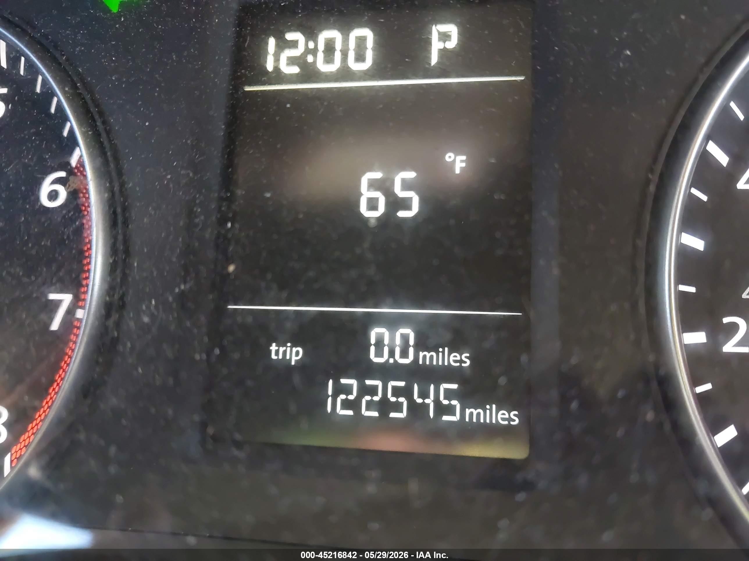 2013 Volkswagen Passat 2.5l Wolfsburg Edition White vin: 1VWAH7A35DC143087