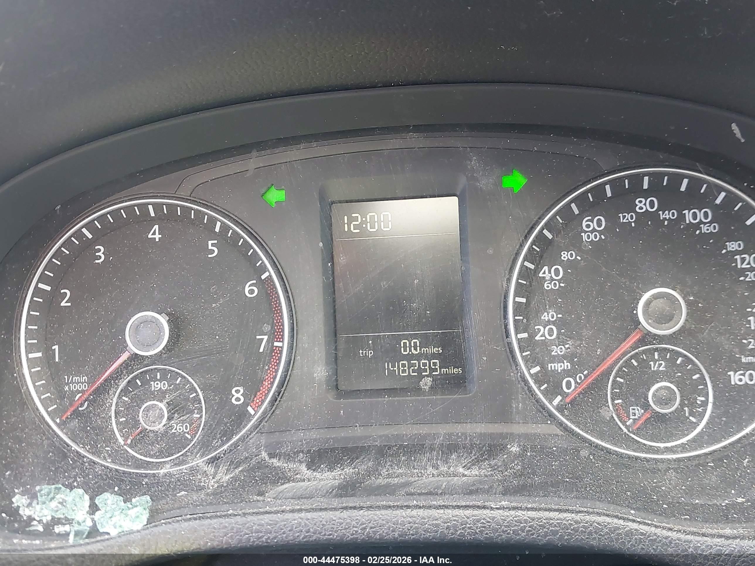 2013 Volkswagen Passat S Gray vin: 1VWAH7A38DC028127