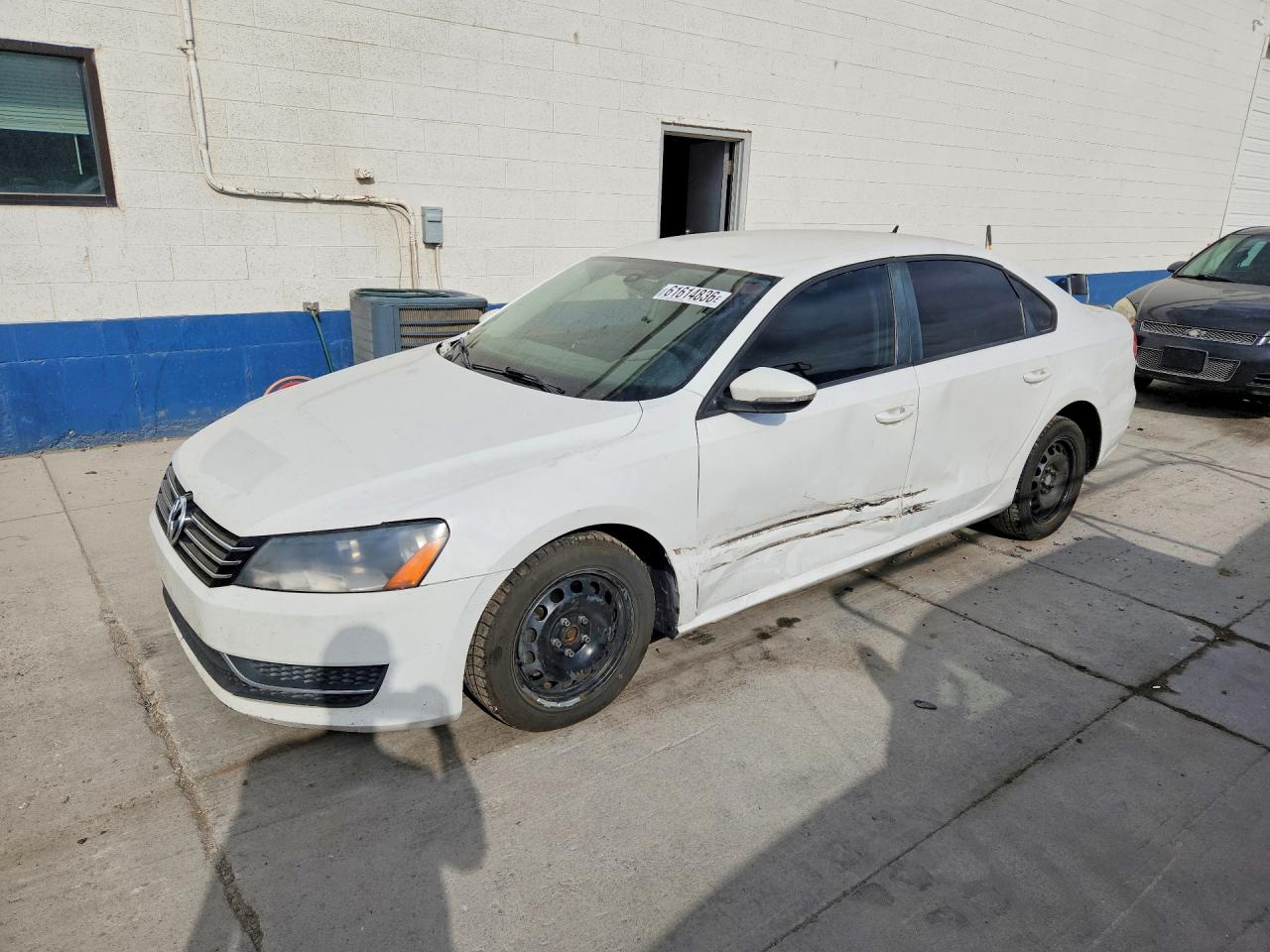 2012 Volkswagen Passat S White vin: 1VWAH7A39CC098525