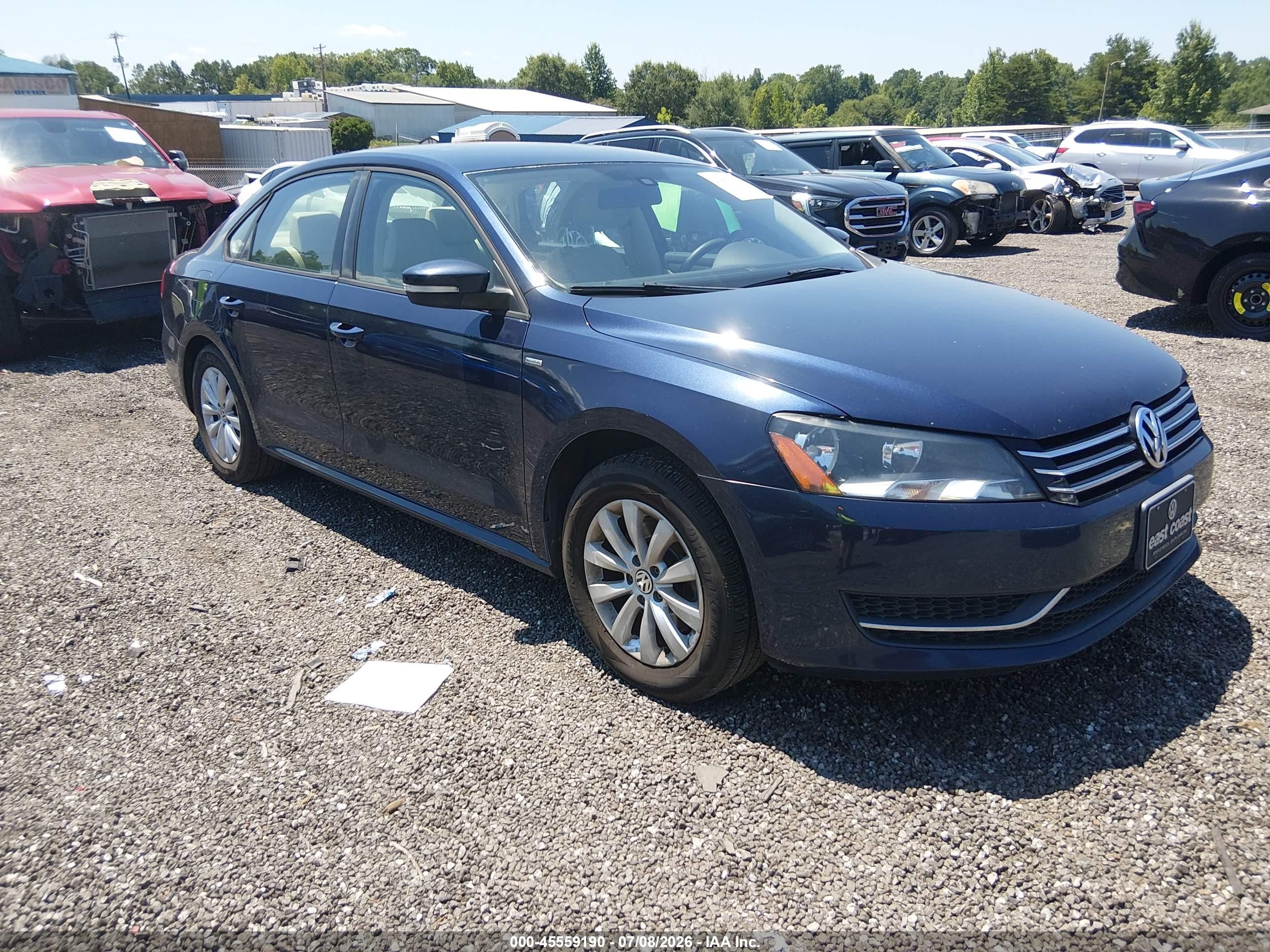2013 Volkswagen Passat 2.5l Wolfsburg Edition Blue vin: 1VWAH7A39DC146977