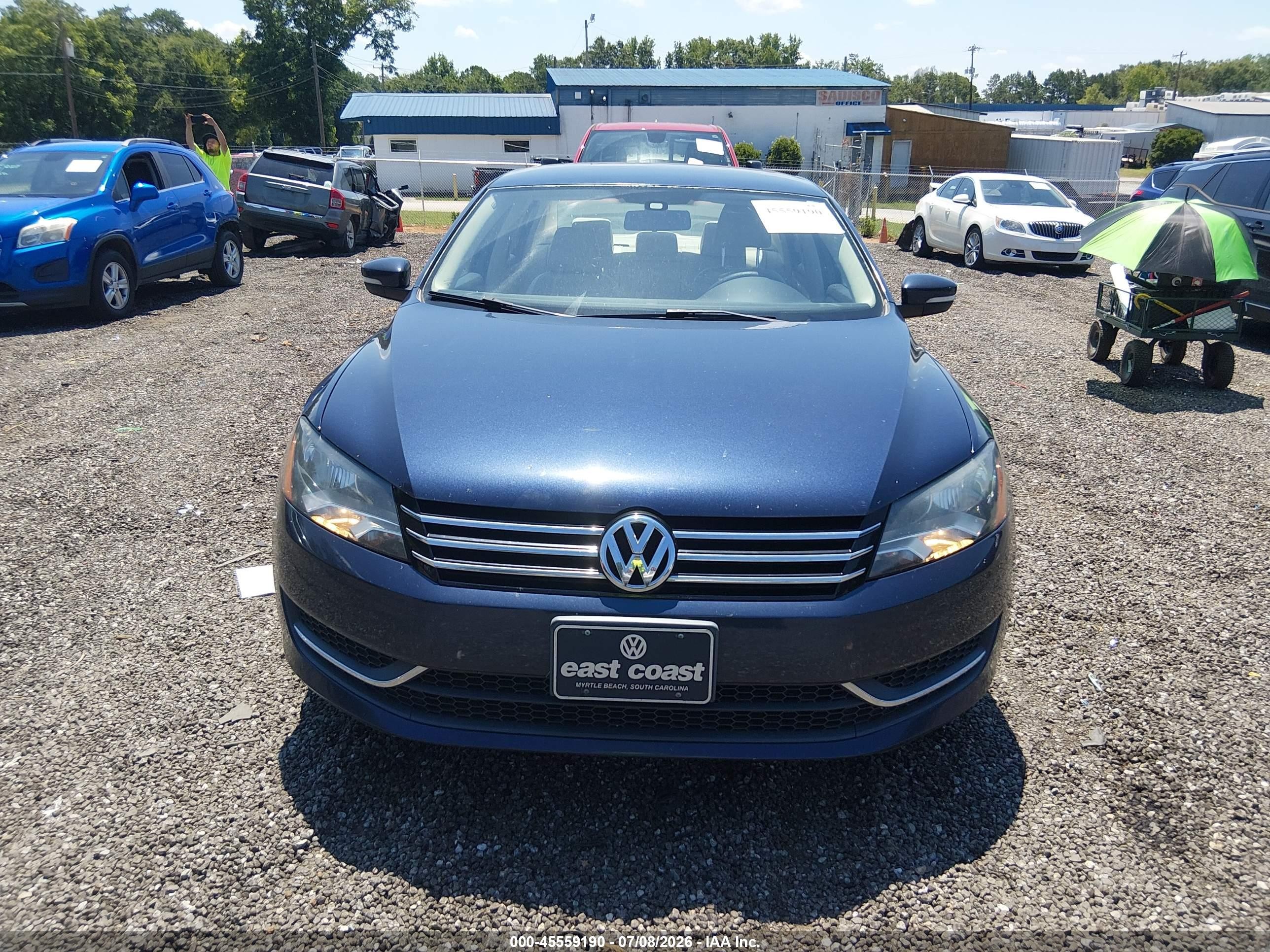 2013 Volkswagen Passat 2.5l Wolfsburg Edition Blue vin: 1VWAH7A39DC146977