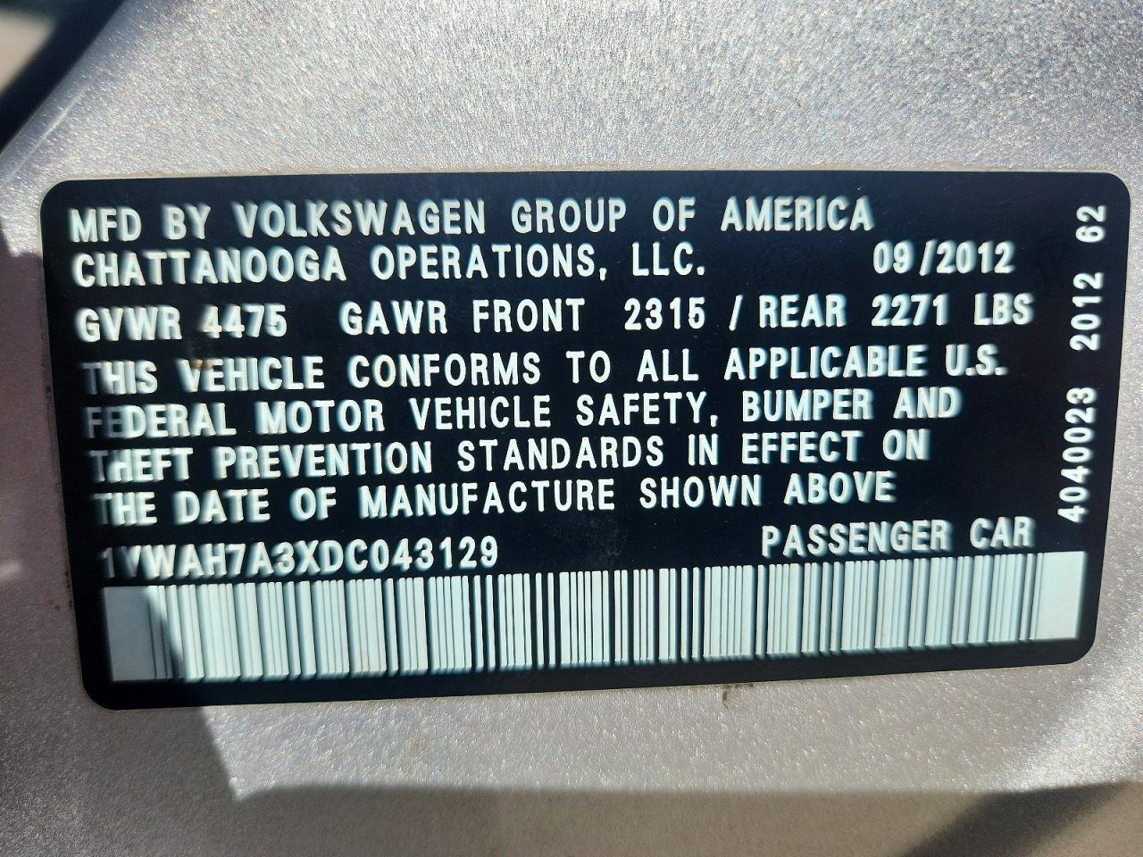 2013 Volkswagen Passat S Серебряный vin: 1VWAH7A3XDC043129