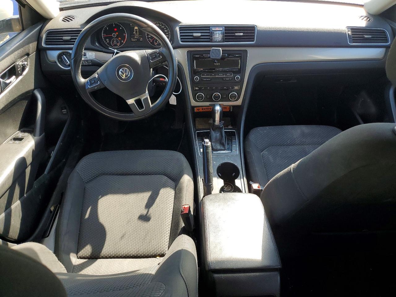 2014 Volkswagen Passat S White vin: 1VWAN7A39EC002081