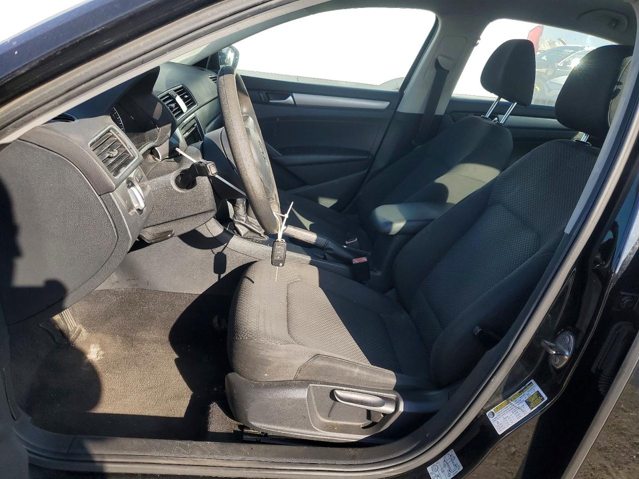 2012 Volkswagen Passat S Black vin: 1VWAP7A30CC056960