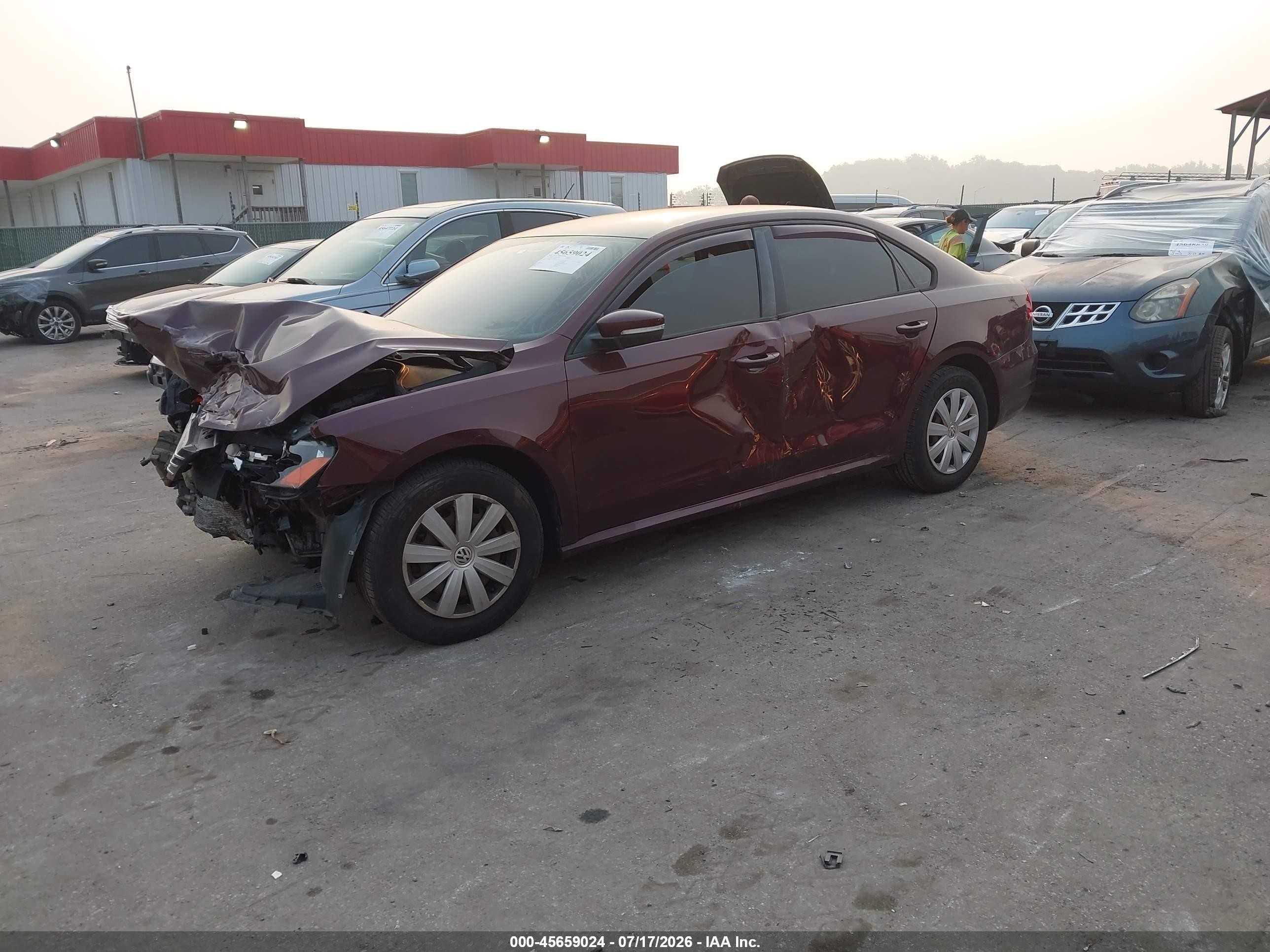 2013 Volkswagen Passat 2.5l S Burgundy vin: 1VWAP7A30DC056071