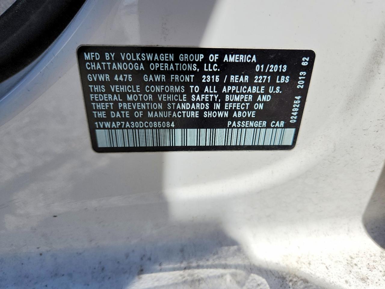 2013 Volkswagen Passat S White vin: 1VWAP7A30DC085084