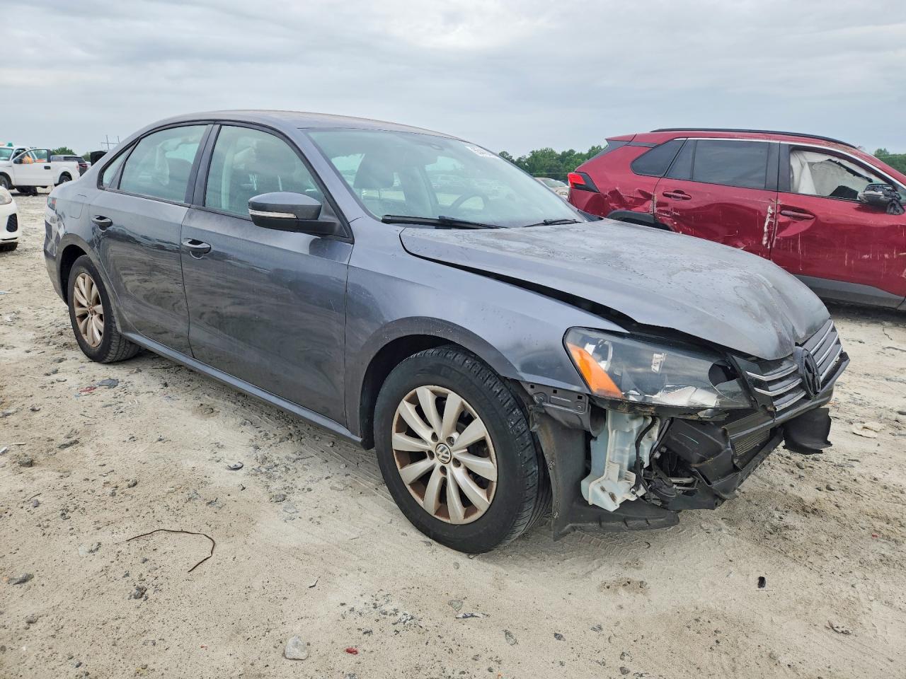 2014 Volkswagen Passat S Gray vin: 1VWAP7A30EC003565