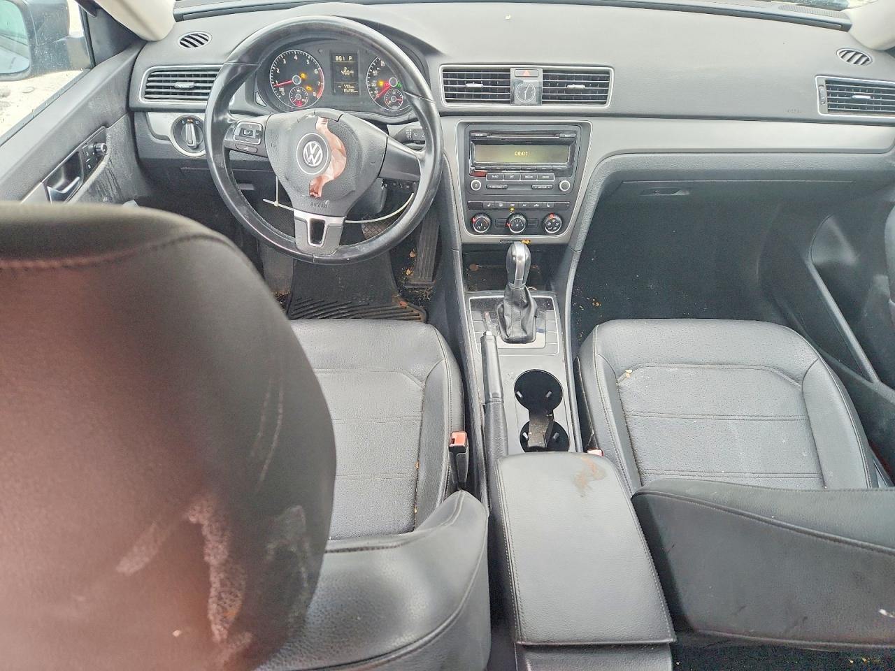 2014 Volkswagen Passat S Gray vin: 1VWAP7A30EC003565