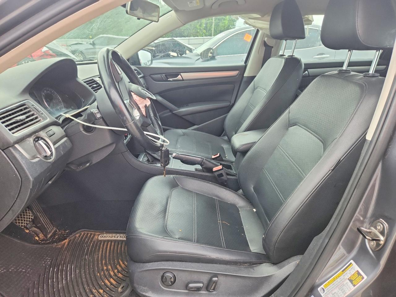 2014 Volkswagen Passat S Gray vin: 1VWAP7A30EC003565