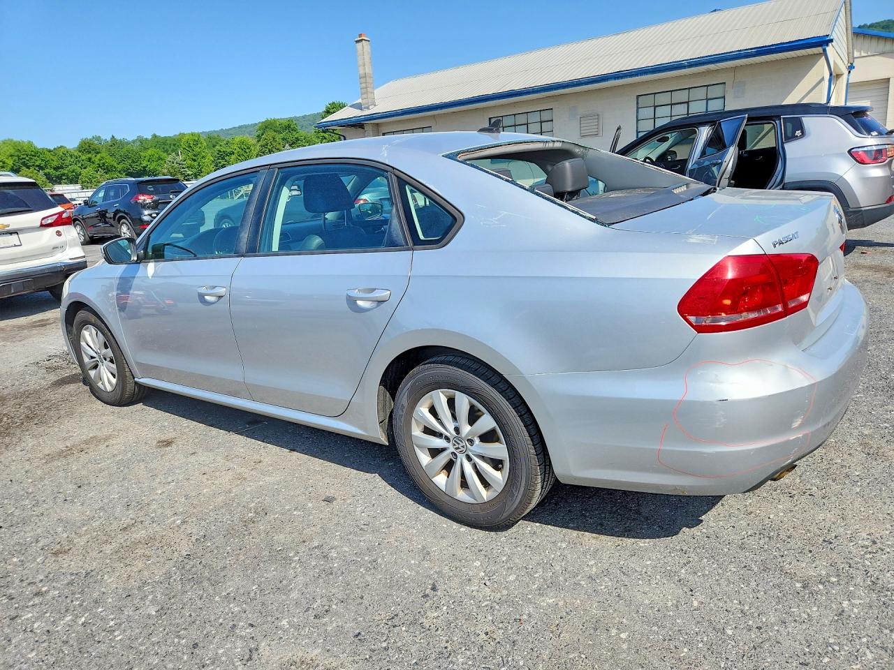 2014 Volkswagen Passat S Silver vin: 1VWAP7A30EC007812