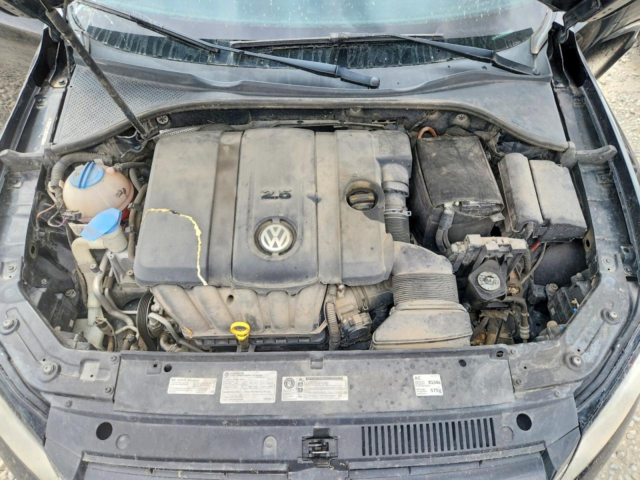 2014 Volkswagen Passat S Черный vin: 1VWAP7A30EC012668