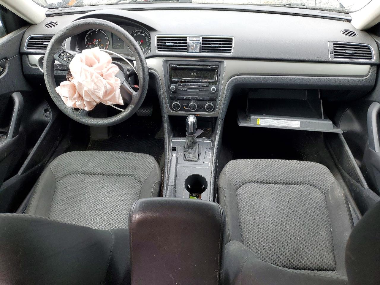 2012 Volkswagen Passat S Серый vin: 1VWAP7A31CC019982