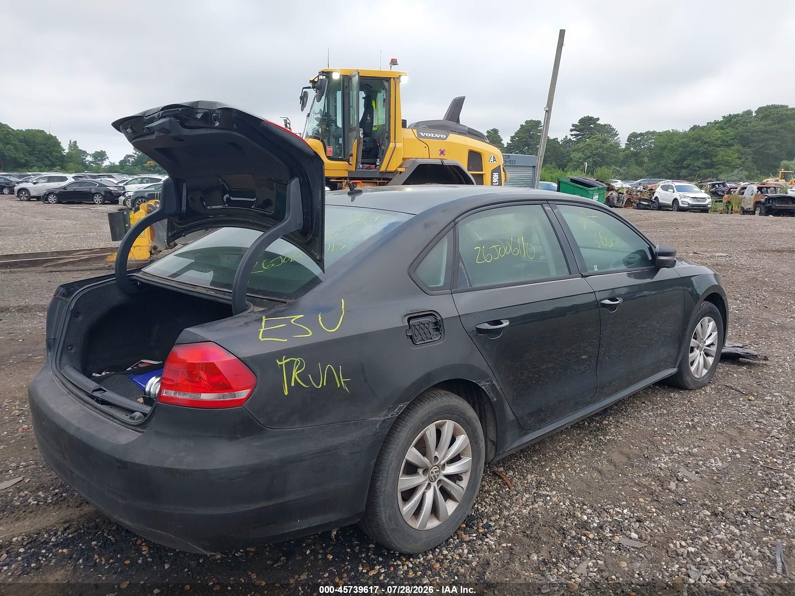 2013 Volkswagen Passat 2.5l S Black vin: 1VWAP7A31DC013908