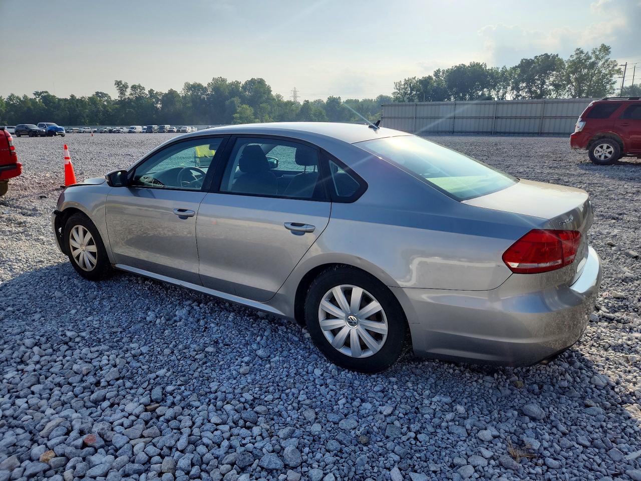 2013 Volkswagen Passat S Silver vin: 1VWAP7A31DC120179