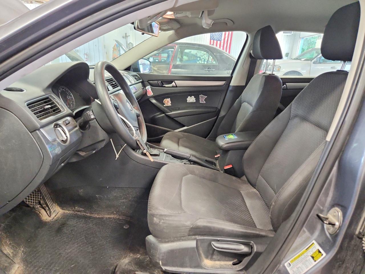 2014 Volkswagen Passat S Gray vin: 1VWAP7A31EC025543