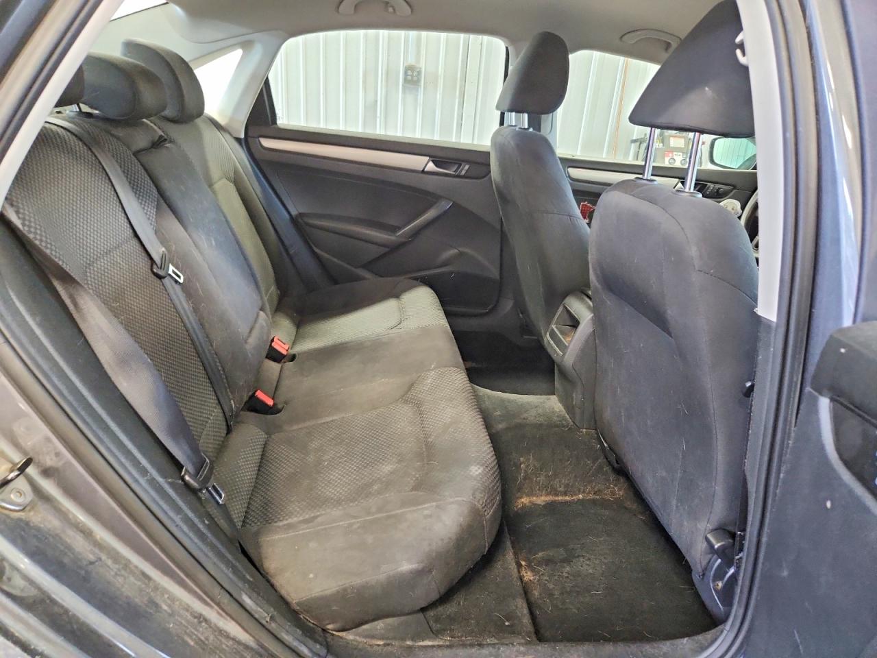 2014 Volkswagen Passat S Gray vin: 1VWAP7A31EC025543