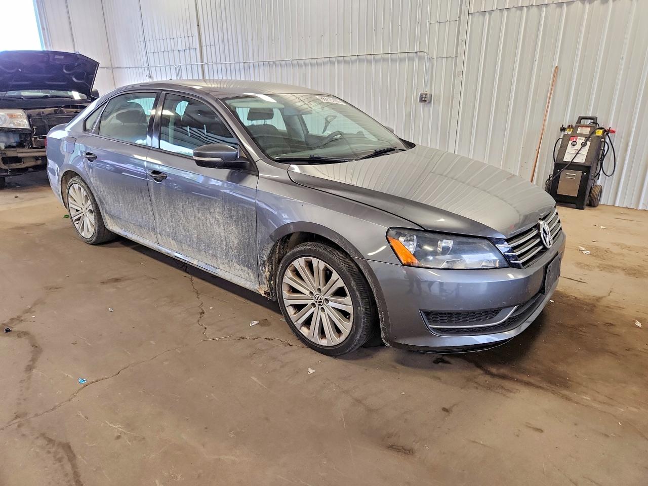2014 Volkswagen Passat S Gray vin: 1VWAP7A31EC025543