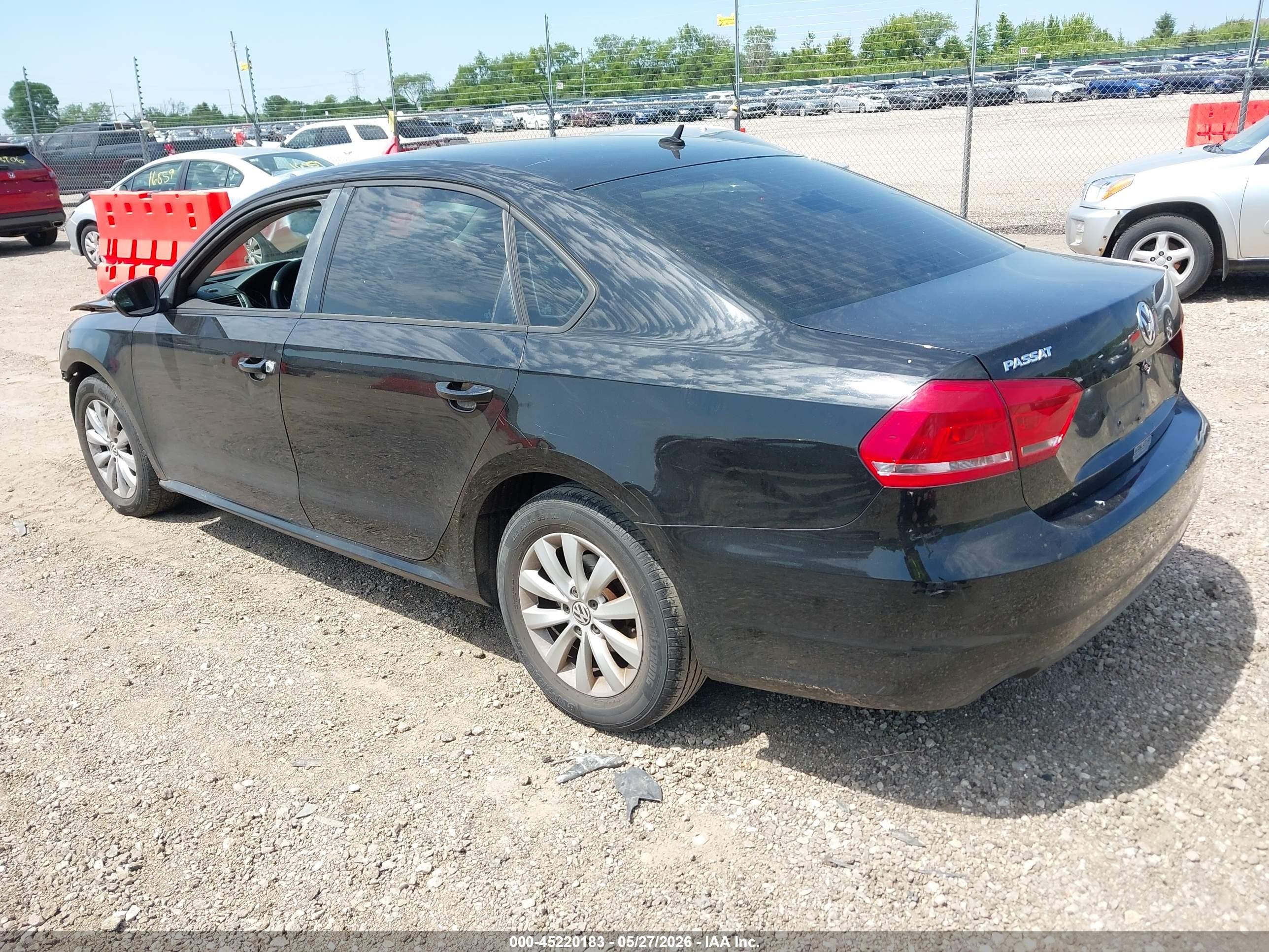 2012 Volkswagen Passat 2.5l S Black vin: 1VWAP7A32CC087322