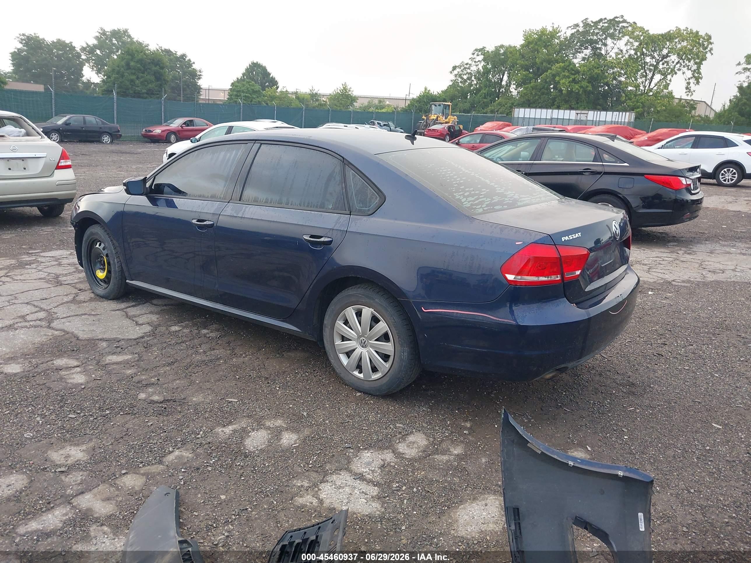 2013 Volkswagen Passat 2.5l S Dark Blue vin: 1VWAP7A32DC035996
