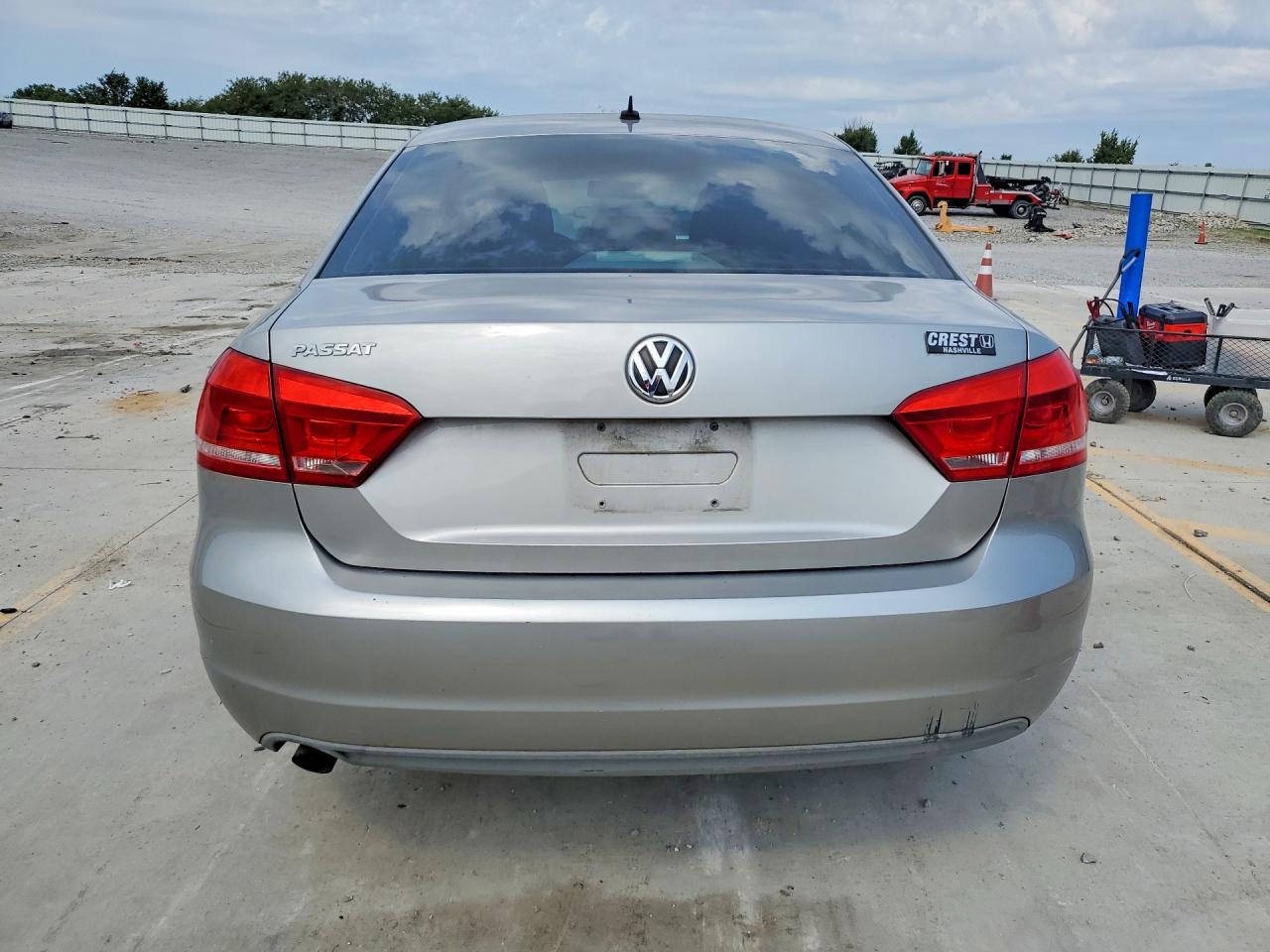 2013 Volkswagen Passat S Silver vin: 1VWAP7A32DC088102