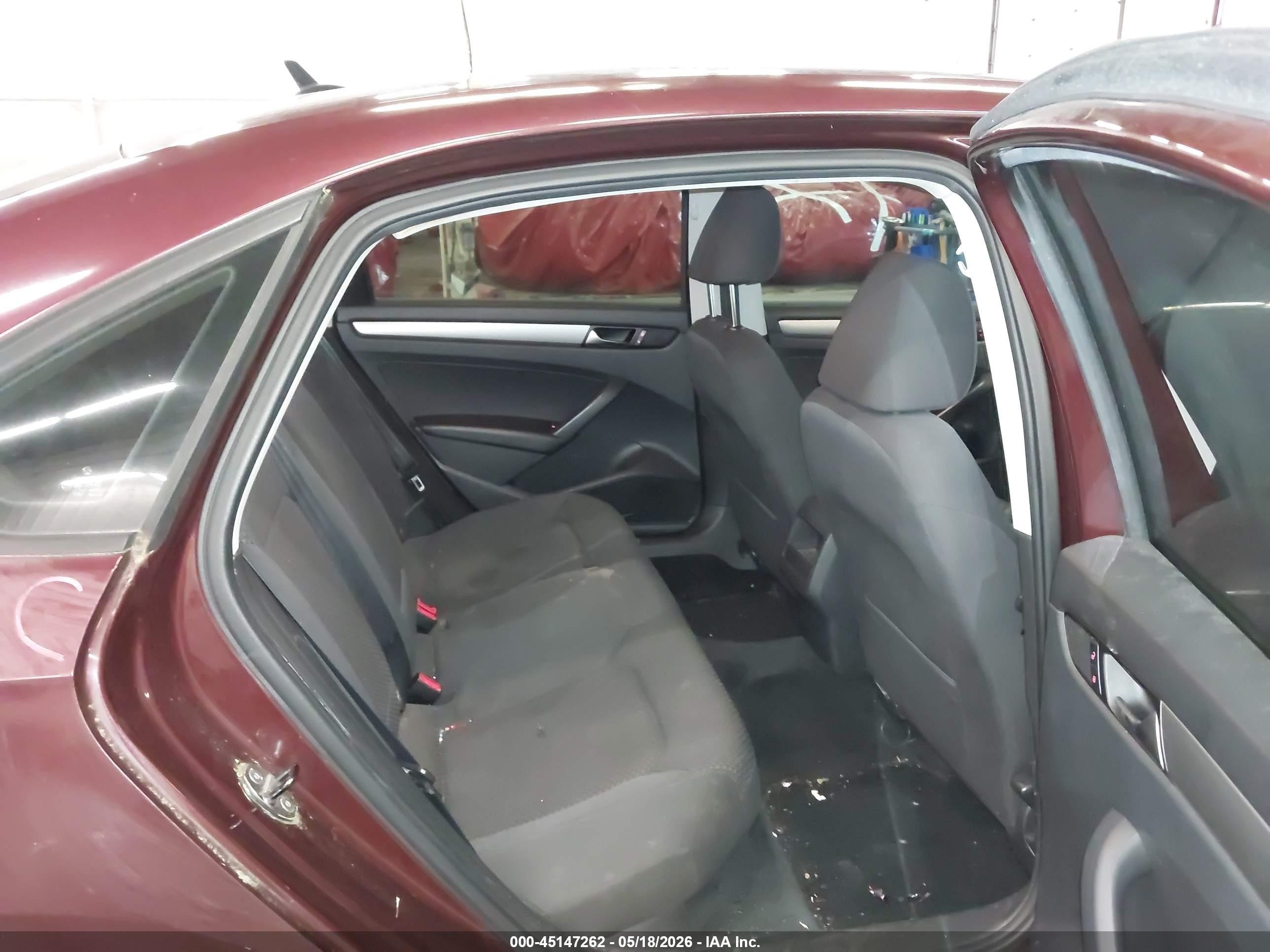 2013 Volkswagen Passat 2.5l S Burgundy vin: 1VWAP7A32DC112494