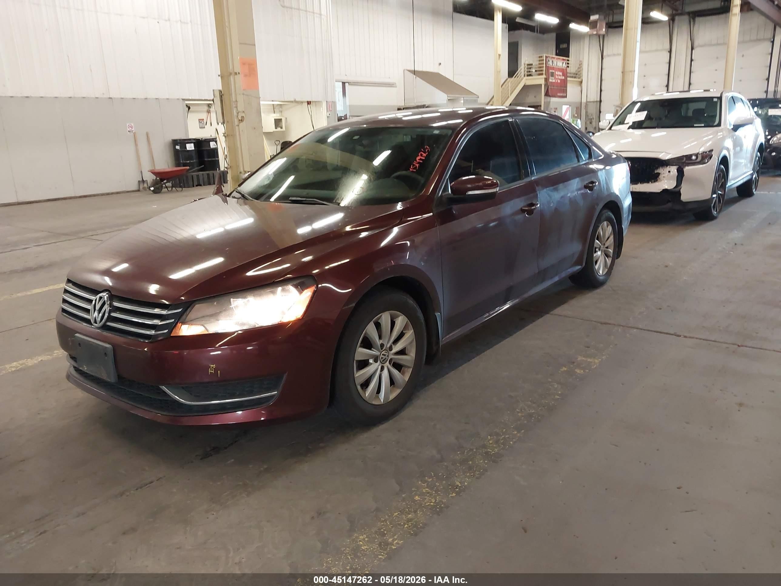 2013 Volkswagen Passat 2.5l S Burgundy vin: 1VWAP7A32DC112494
