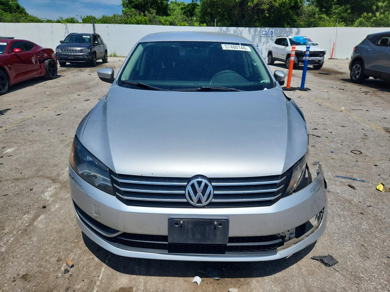 2013 Volkswagen Passat S Silver vin: 1VWAP7A32DC126878