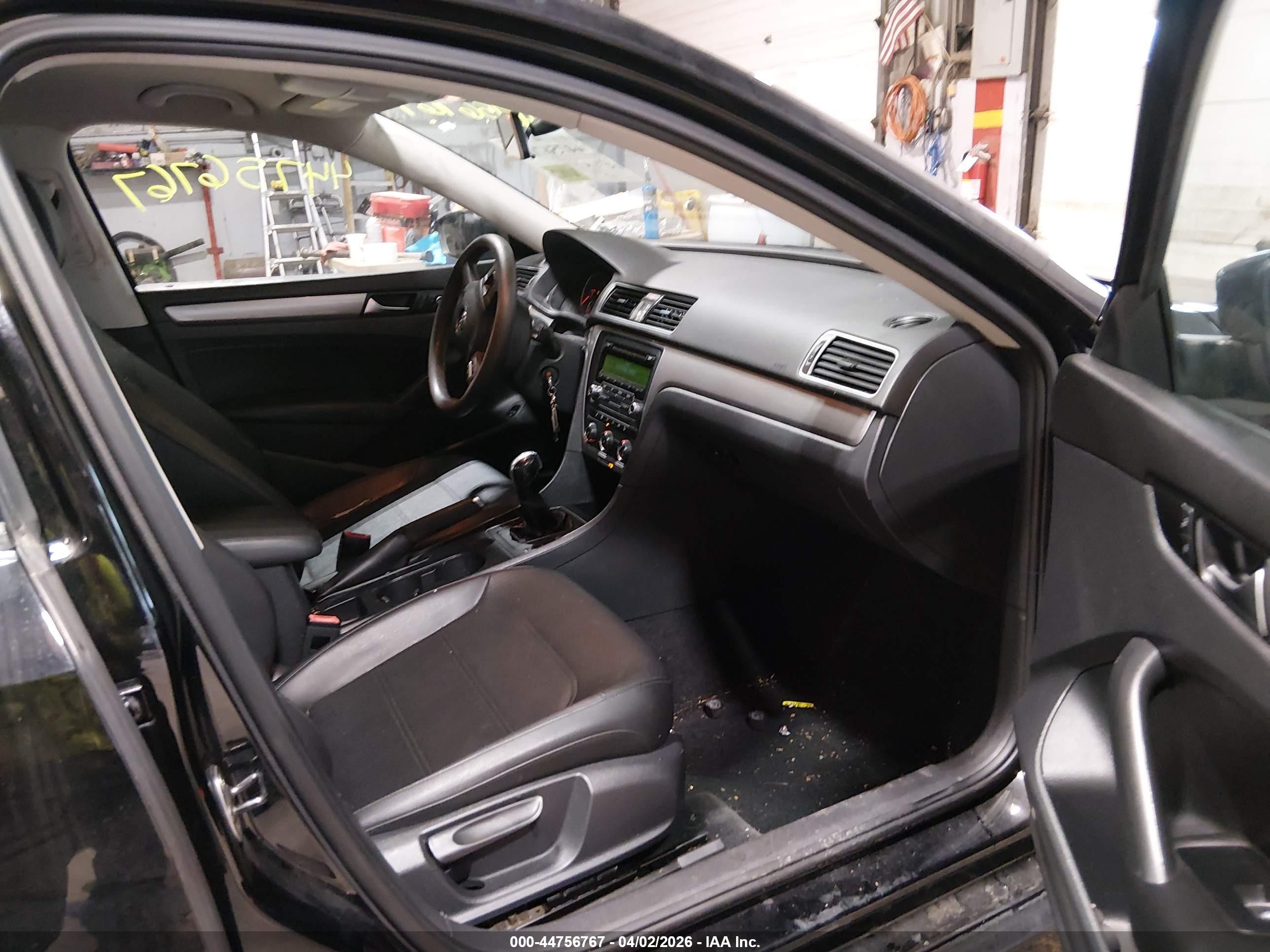 2013 Volkswagen Passat 2.5l Wolfsburg Edition Black vin: 1VWAP7A32DC134589