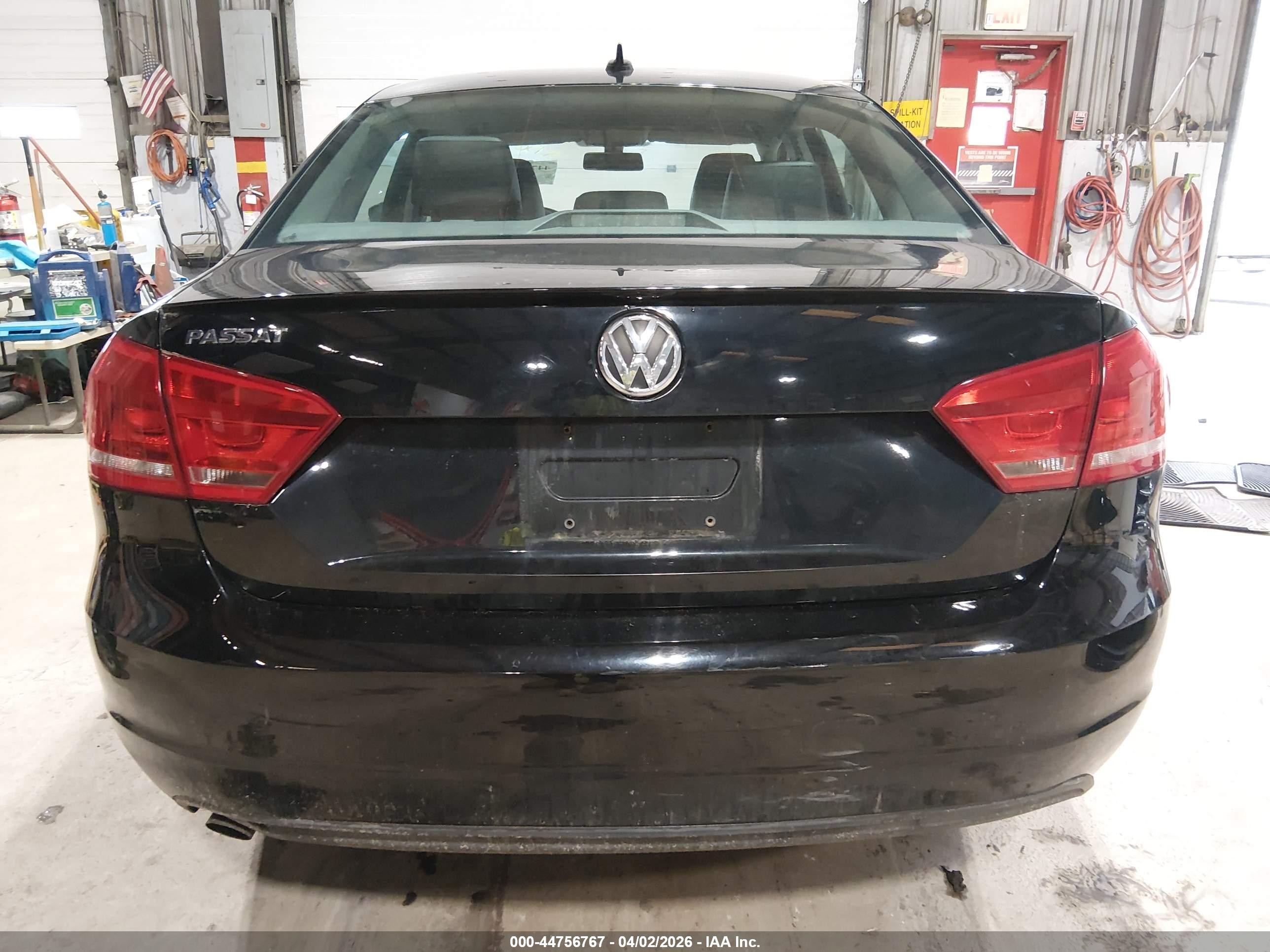 2013 Volkswagen Passat 2.5l Wolfsburg Edition Black vin: 1VWAP7A32DC134589