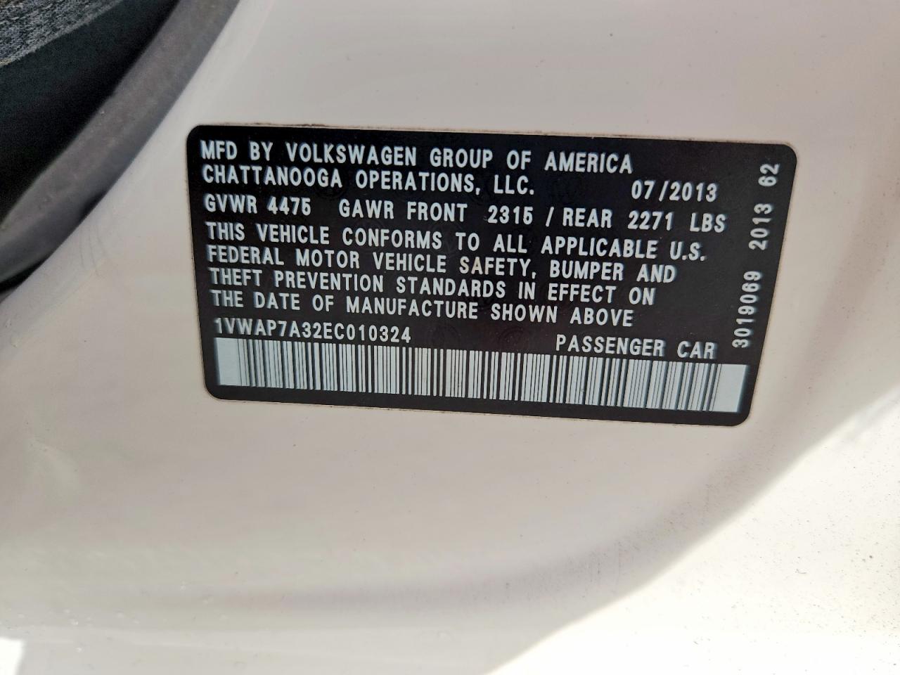 2014 Volkswagen Passat S White vin: 1VWAP7A32EC010324