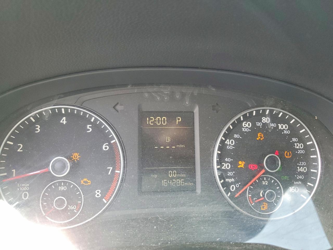 2014 Volkswagen Passat S Silver vin: 1VWAP7A32EC024806