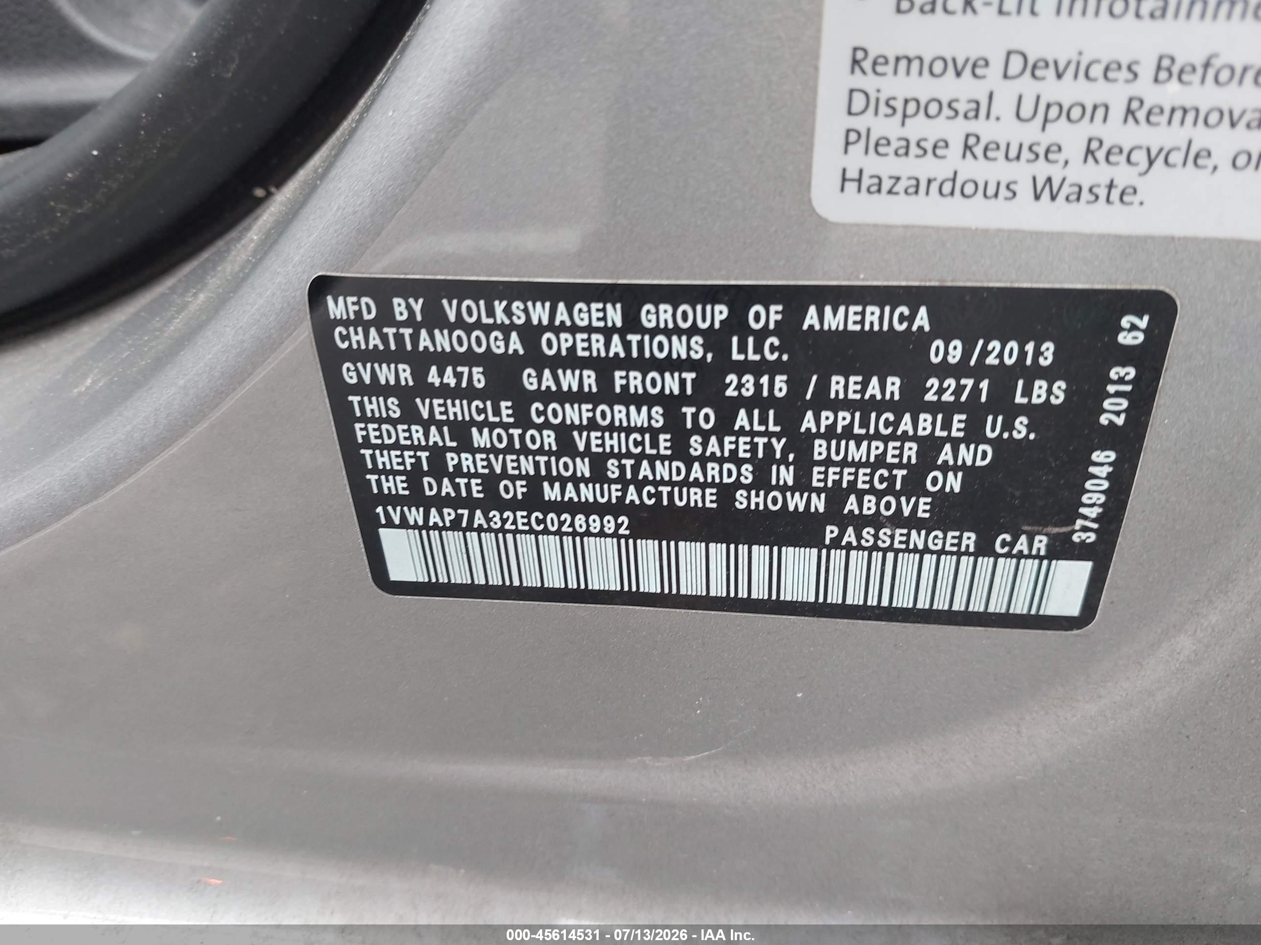 2014 Volkswagen Passat 2.5l S Silver vin: 1VWAP7A32EC026992