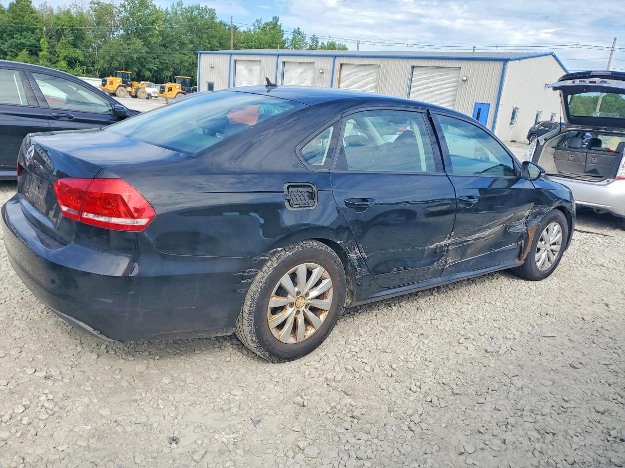 2012 Volkswagen Passat S Black vin: 1VWAP7A33CC025864