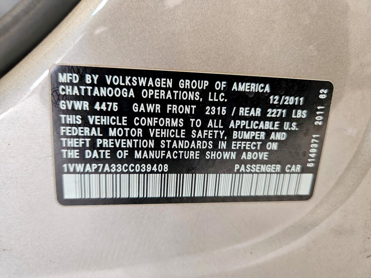 2012 Volkswagen Passat S Silver vin: 1VWAP7A33CC039408