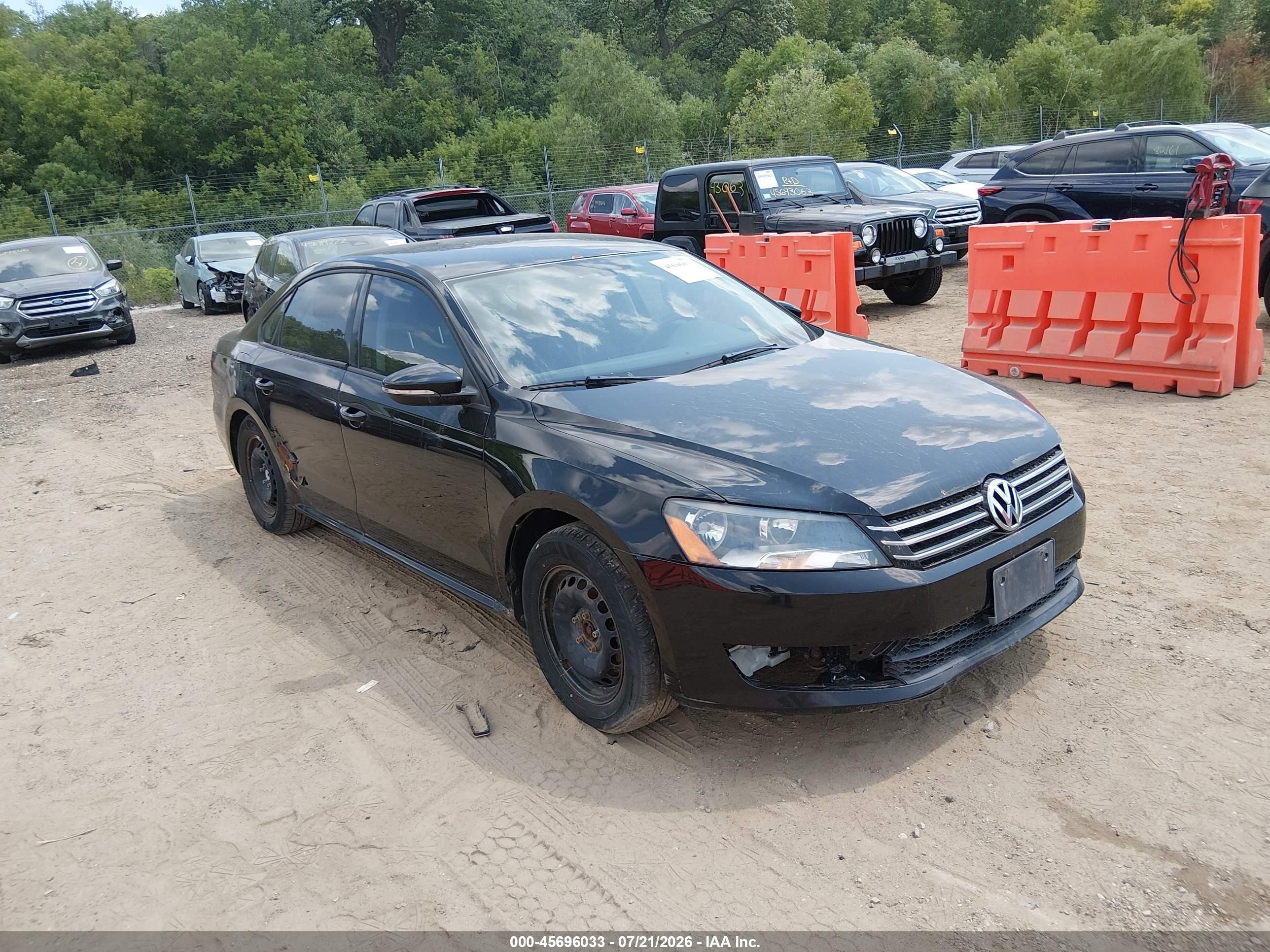 2012 Volkswagen Passat 2.5l S Black vin: 1VWAP7A33CC042227