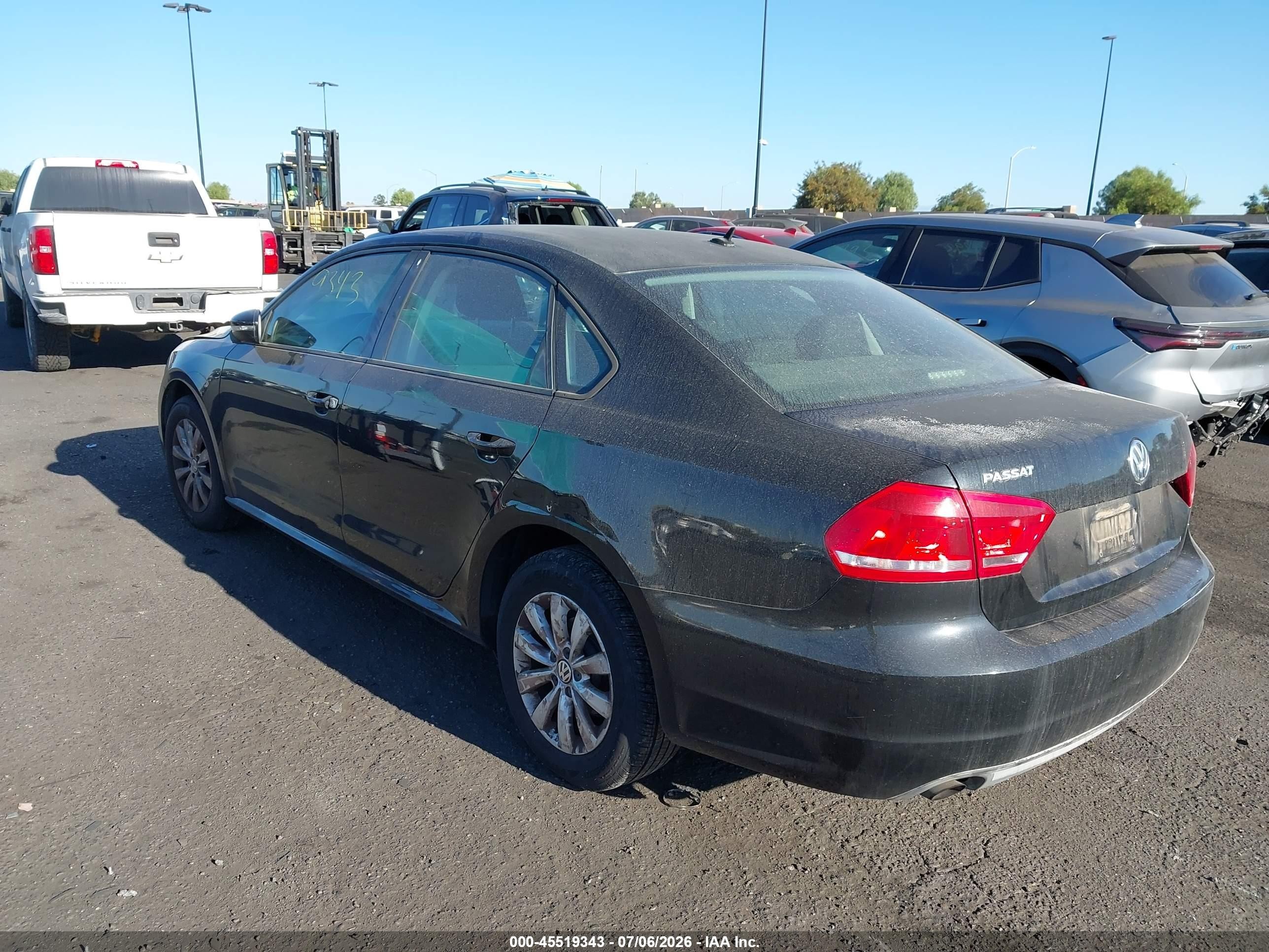 2012 Volkswagen Passat 2.5l S Black vin: 1VWAP7A33CC070500