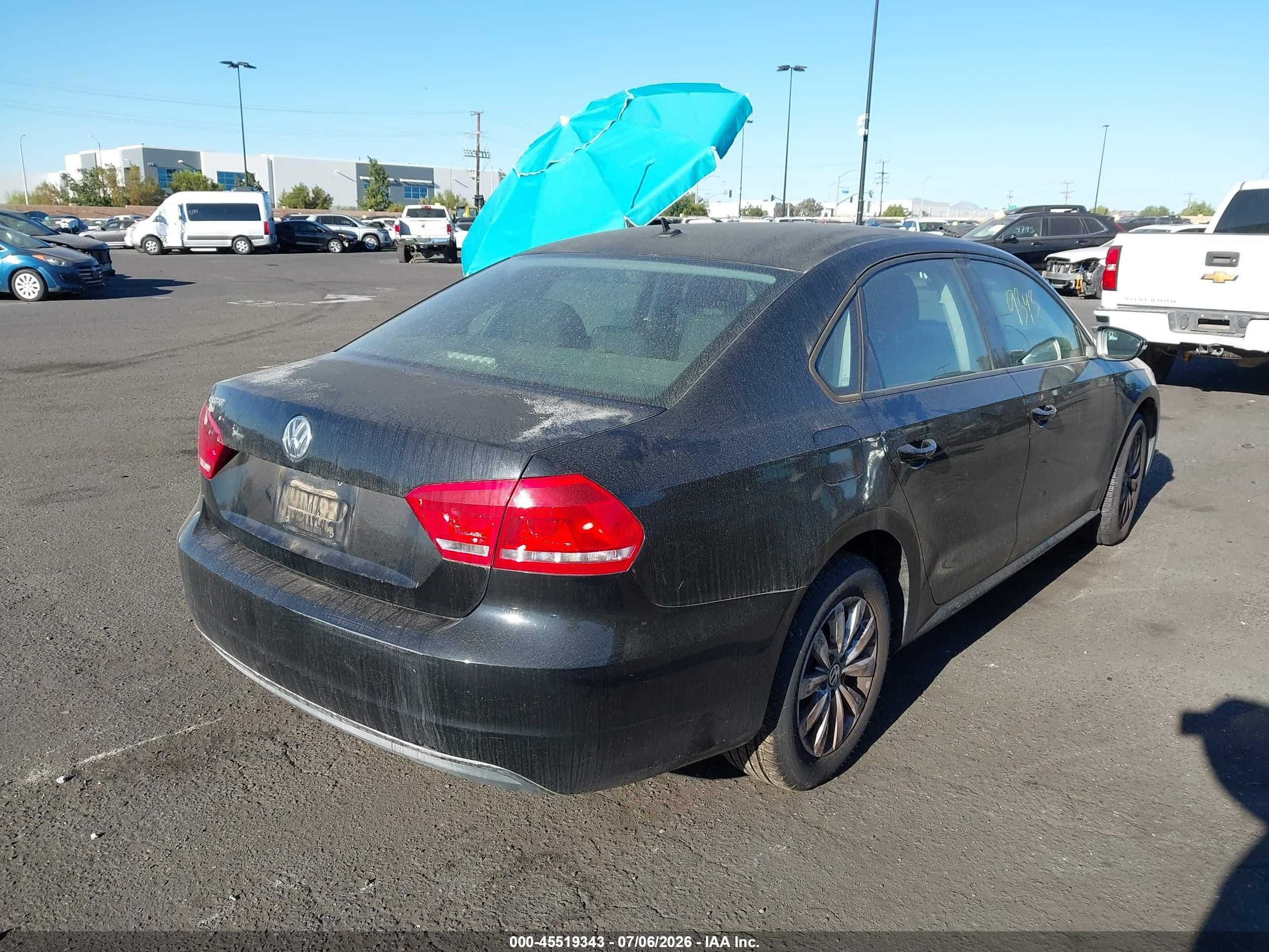 2012 Volkswagen Passat 2.5l S Black vin: 1VWAP7A33CC070500