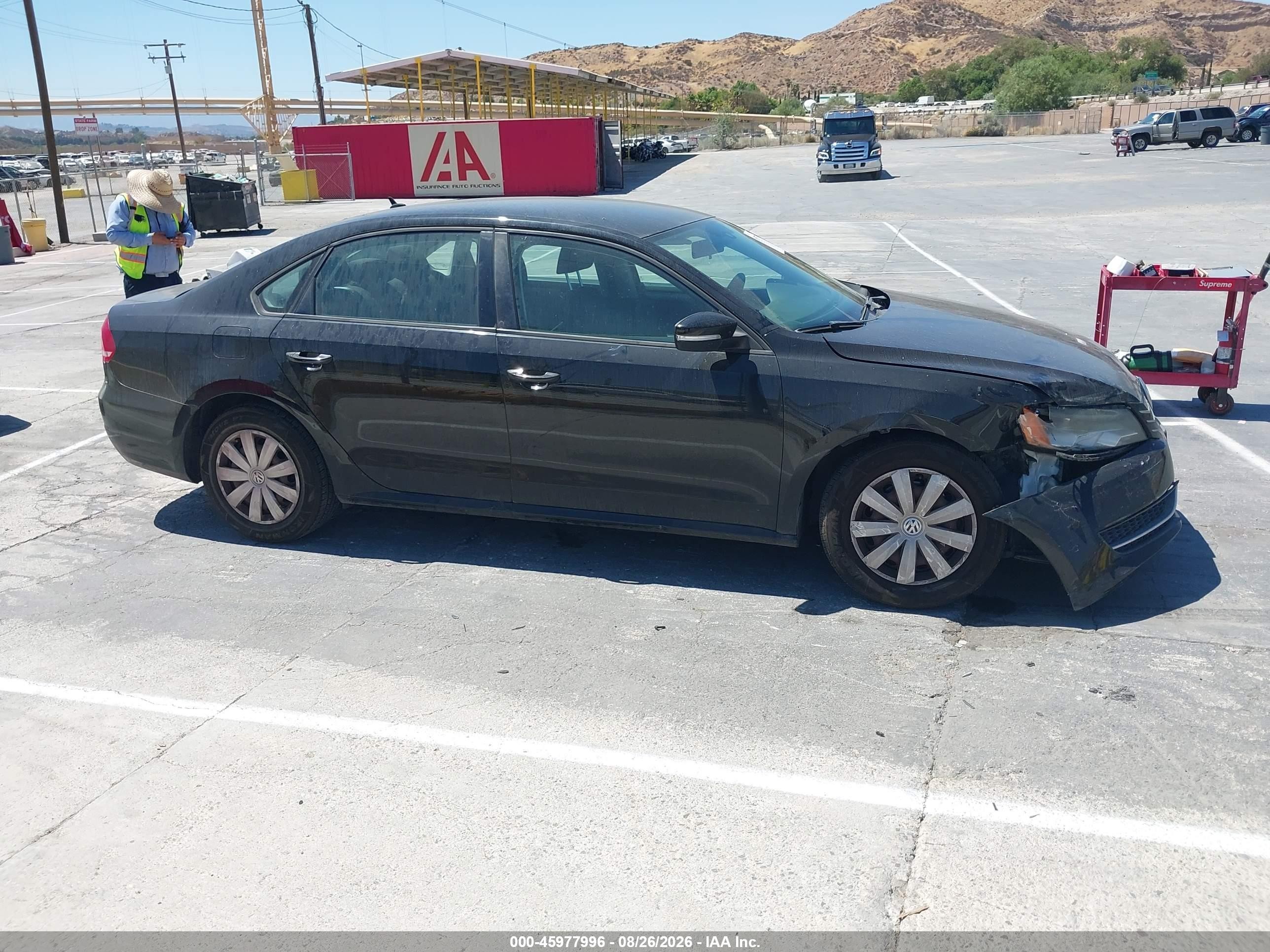 2013 Volkswagen Passat 2.5l S Черный vin: 1VWAP7A33DC024358