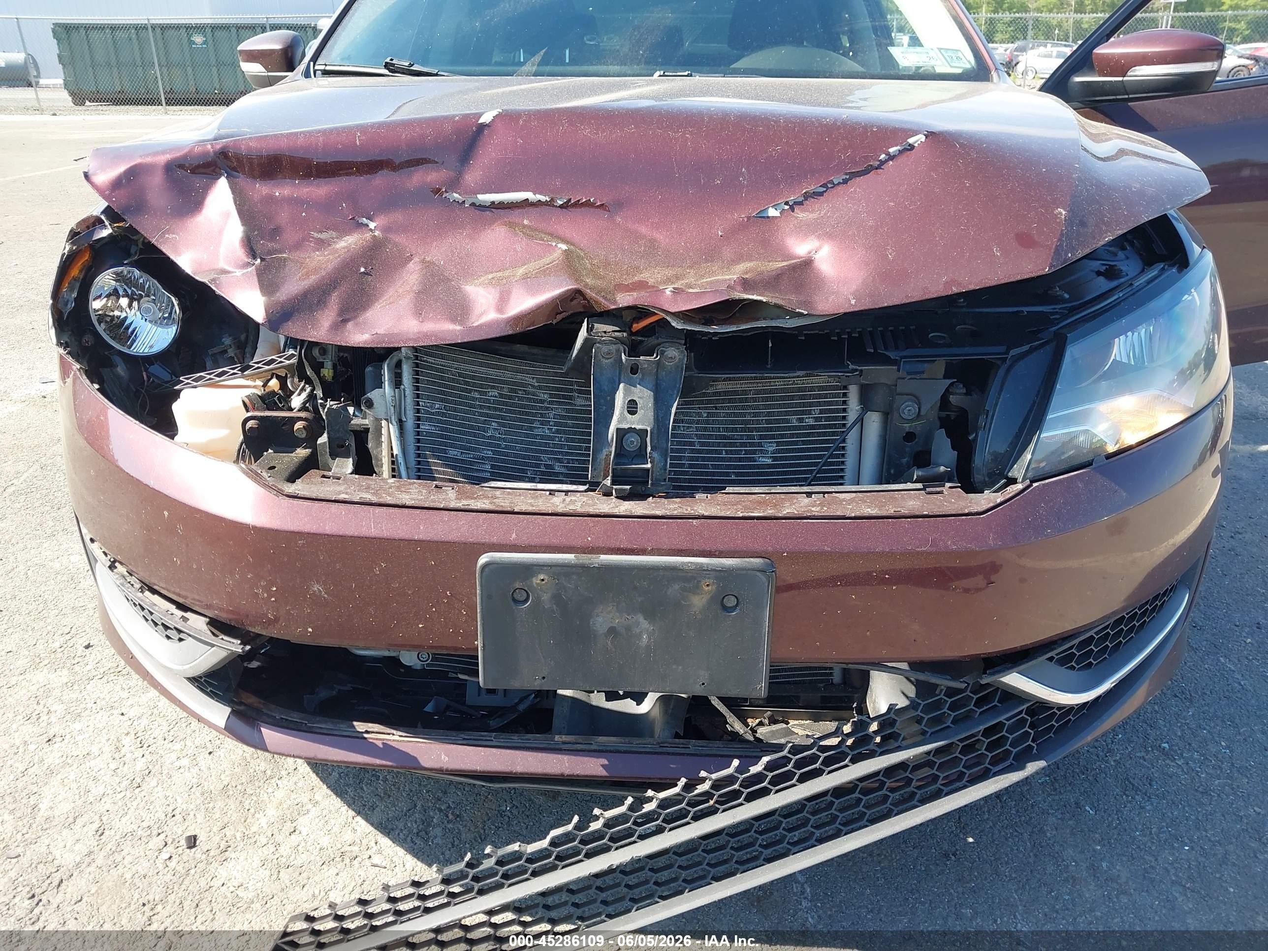2013 Volkswagen Passat 2.5l S Темно-бордовый vin: 1VWAP7A33DC037126