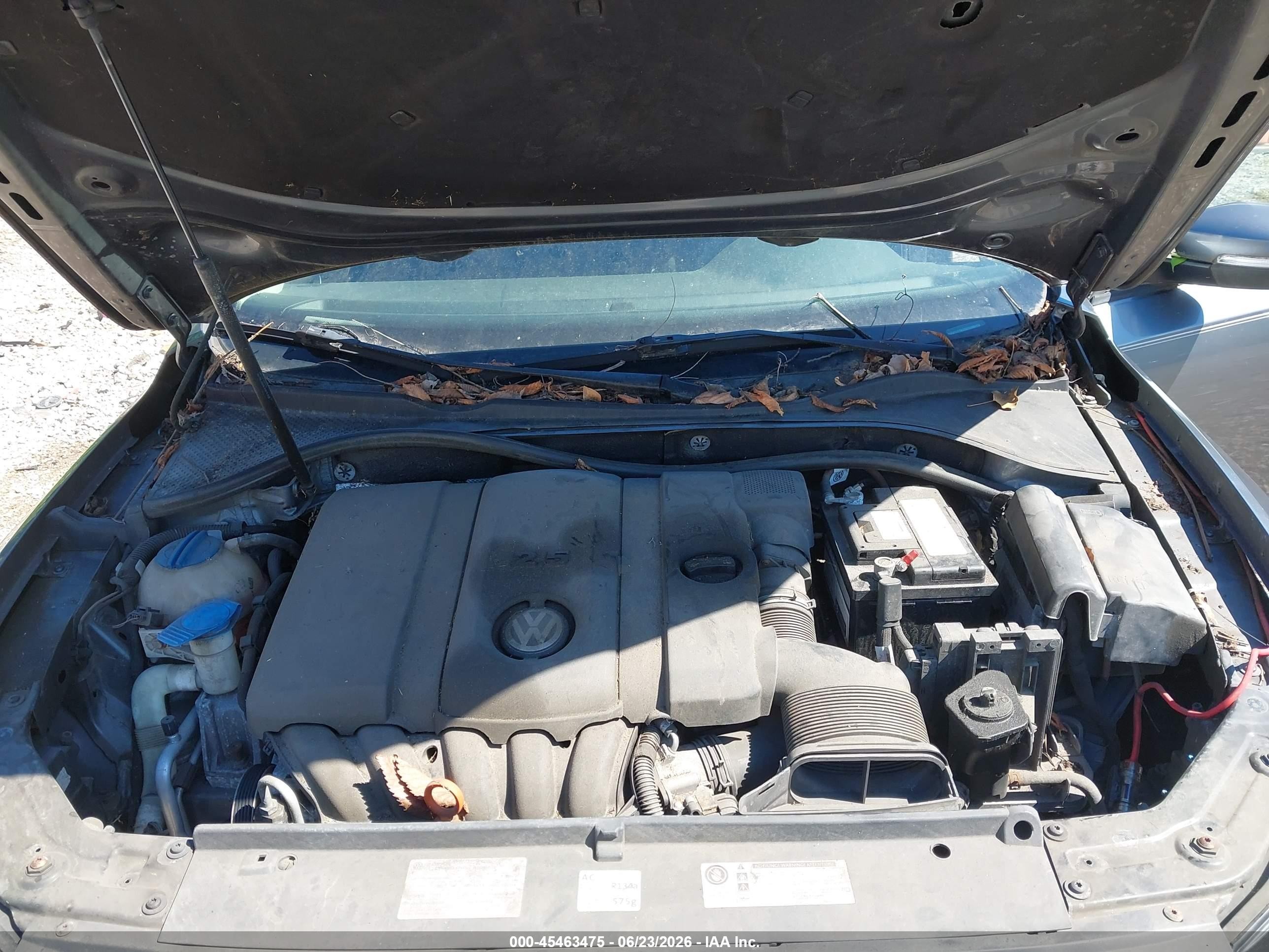 2013 Volkswagen Passat 2.5l S Gray vin: 1VWAP7A33DC098458