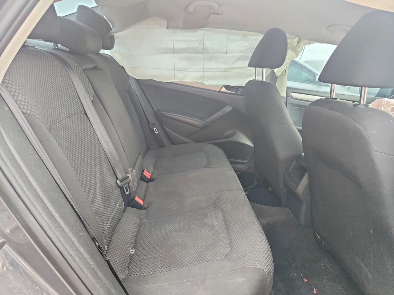 2014 Volkswagen Passat S Gray vin: 1VWAP7A33EC023485
