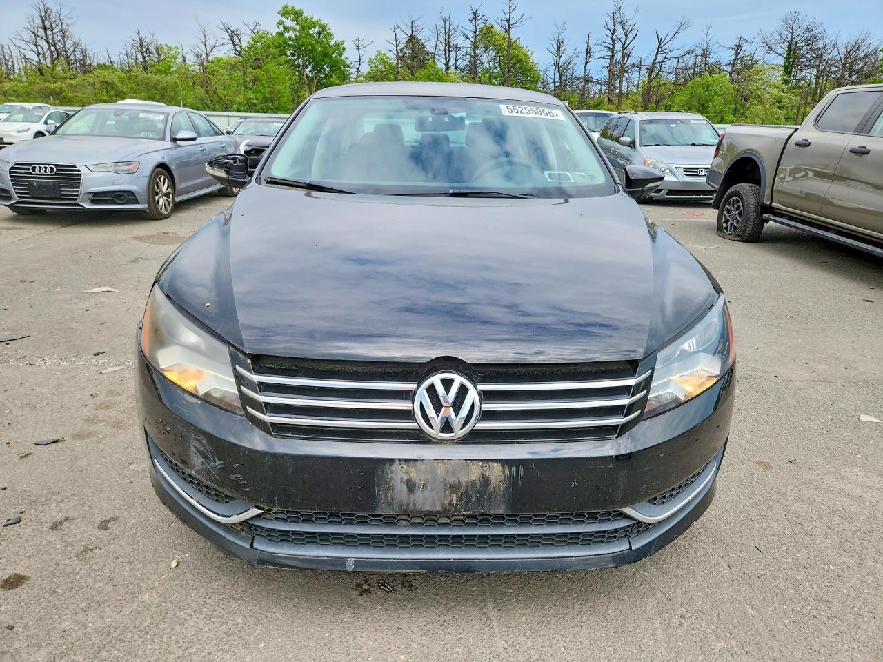 2012 Volkswagen Passat Black vin: 1VWAP7A34CC027445